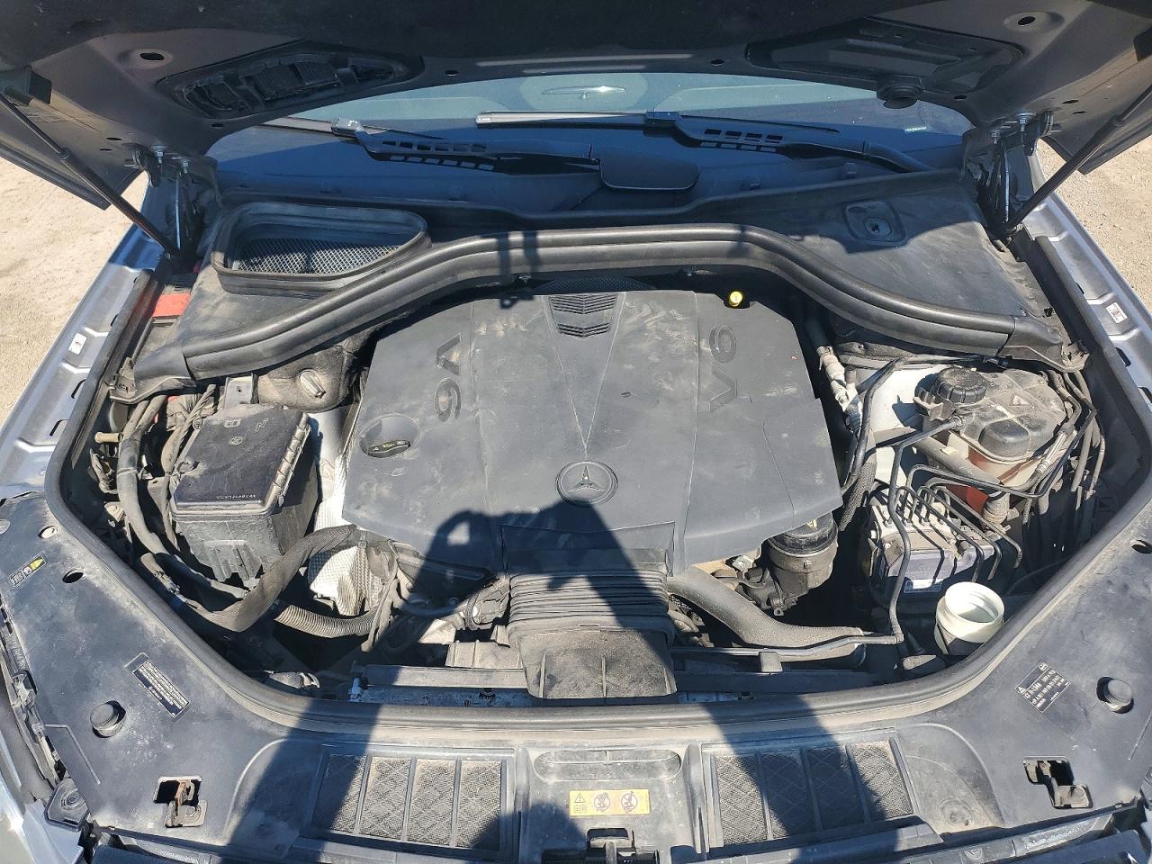 2014 Mercedes-benz Ml 350 Bluetec Серебряный vin: 4JGDA2EB8EA427265