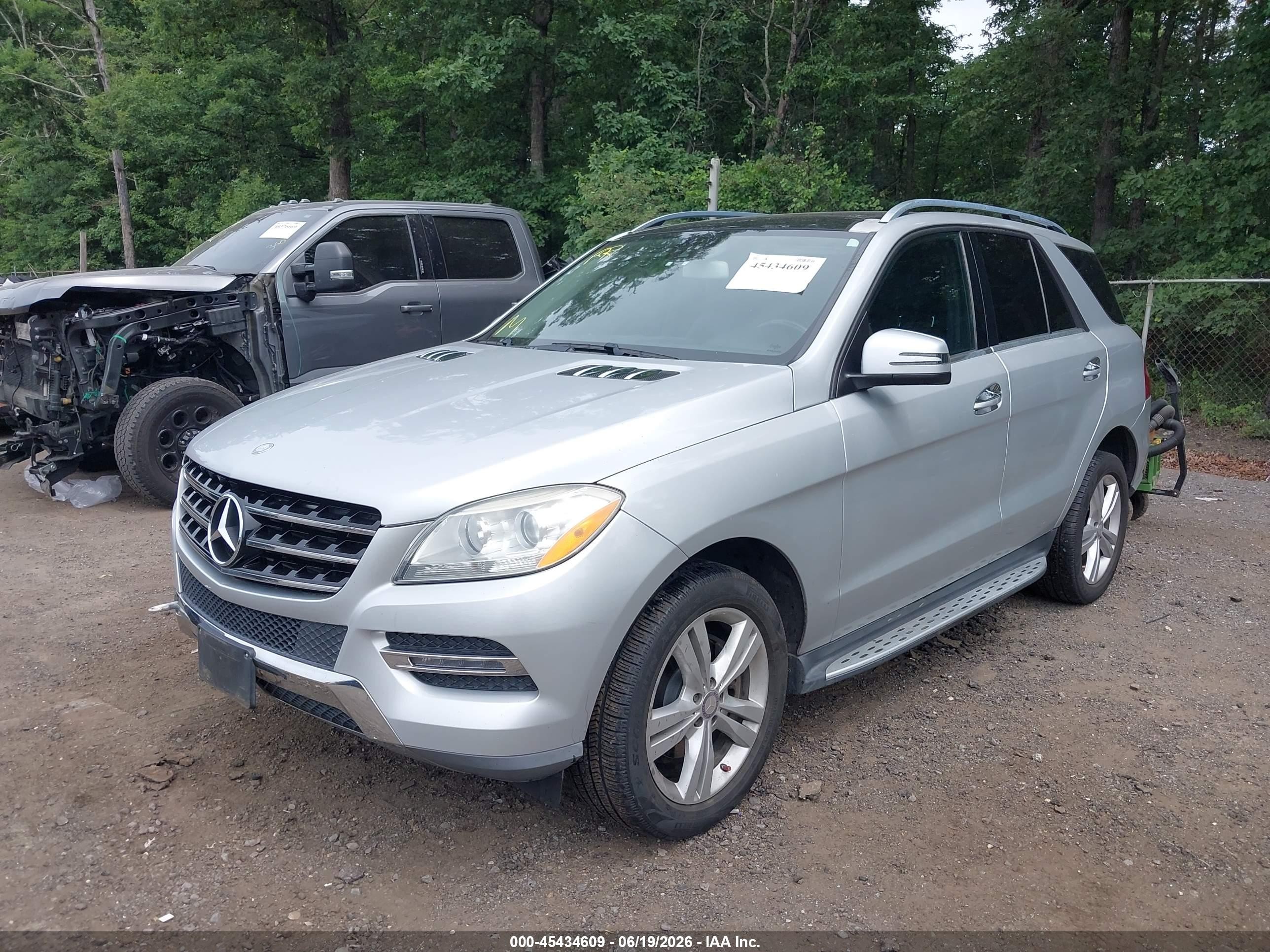 2014 Mercedes-benz Ml 350 Bluetec 4matic Silver vin: 4JGDA2EB9EA274993