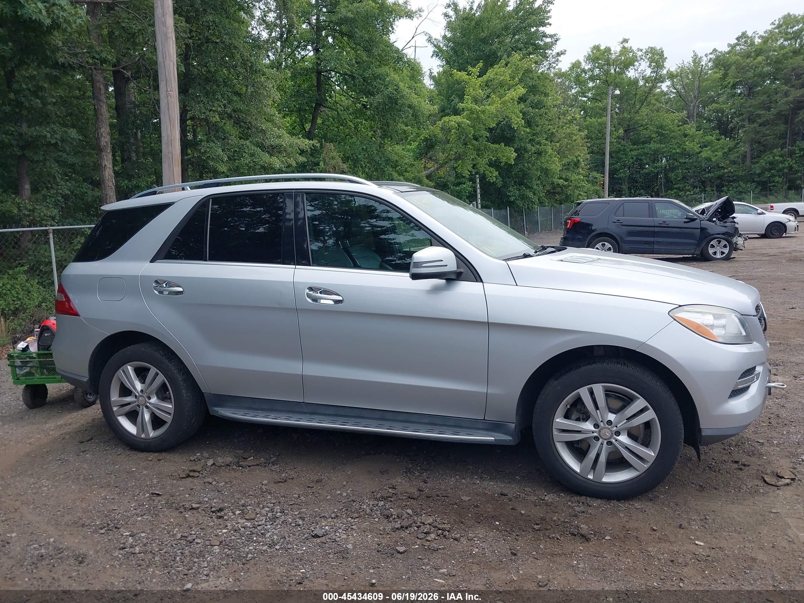 2014 Mercedes-benz Ml 350 Bluetec 4matic Silver vin: 4JGDA2EB9EA274993