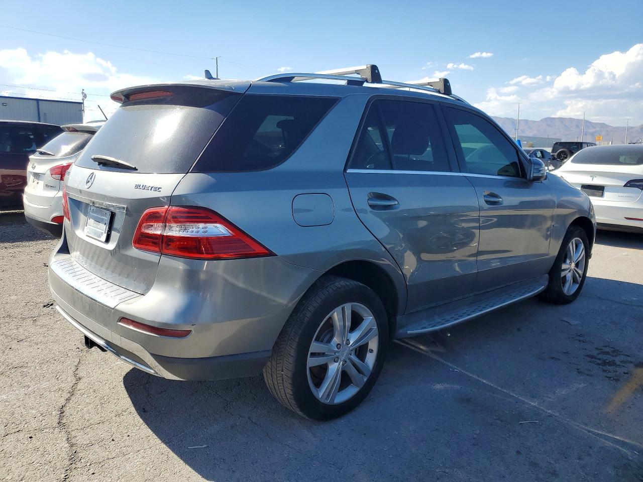 2012 Mercedes-benz Ml 350 Bluetec Серебряный vin: 4JGDA2EBXCA009268