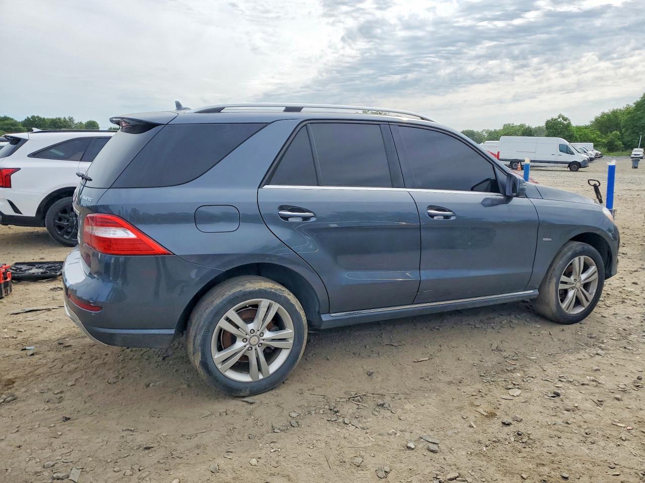 2012 Mercedes-benz Ml 350 Bluetec Серый vin: 4JGDA2EBXCA025650