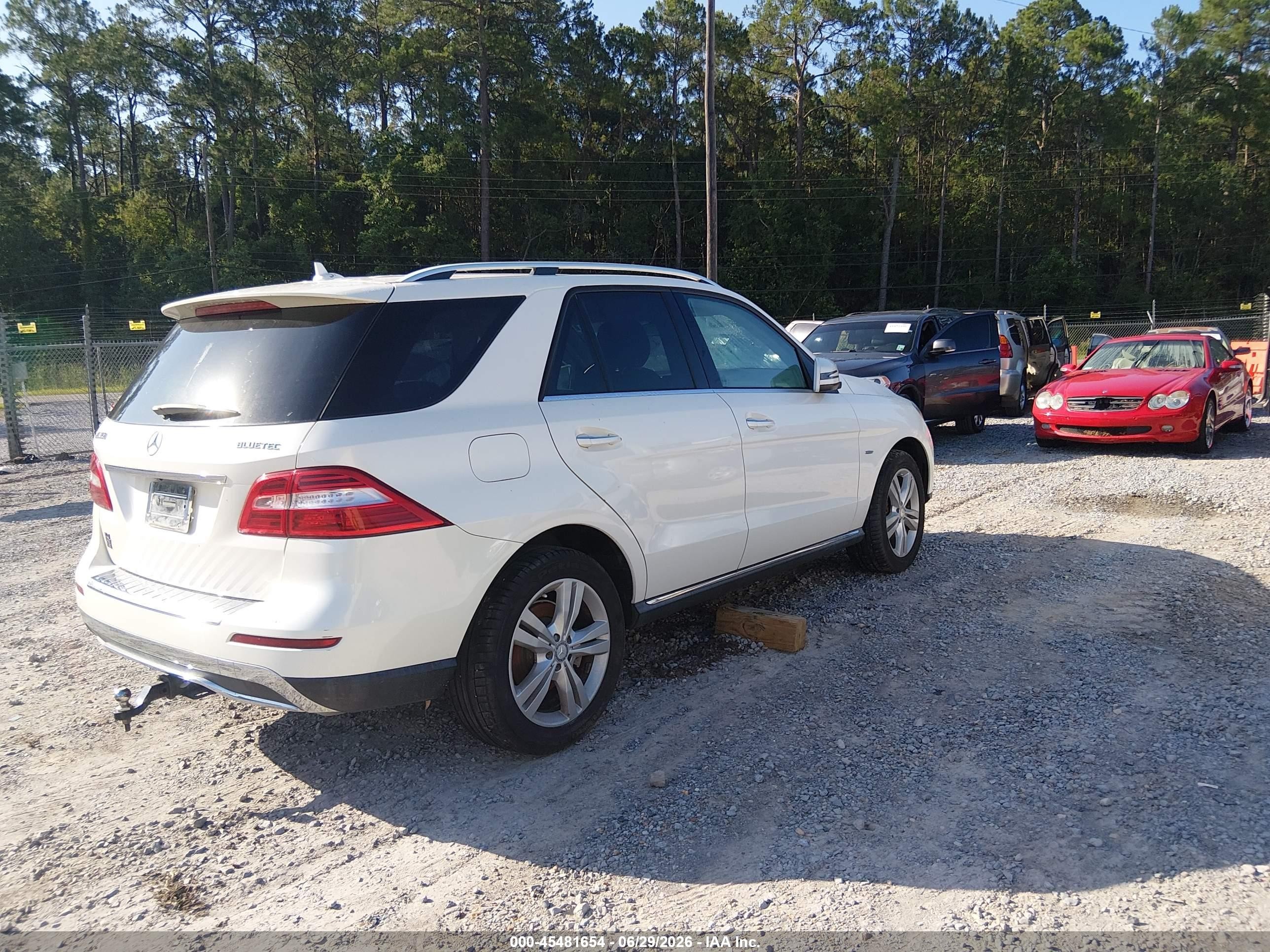 2012 Mercedes-benz Ml 350 Bluetec 4matic White vin: 4JGDA2EBXCA033330