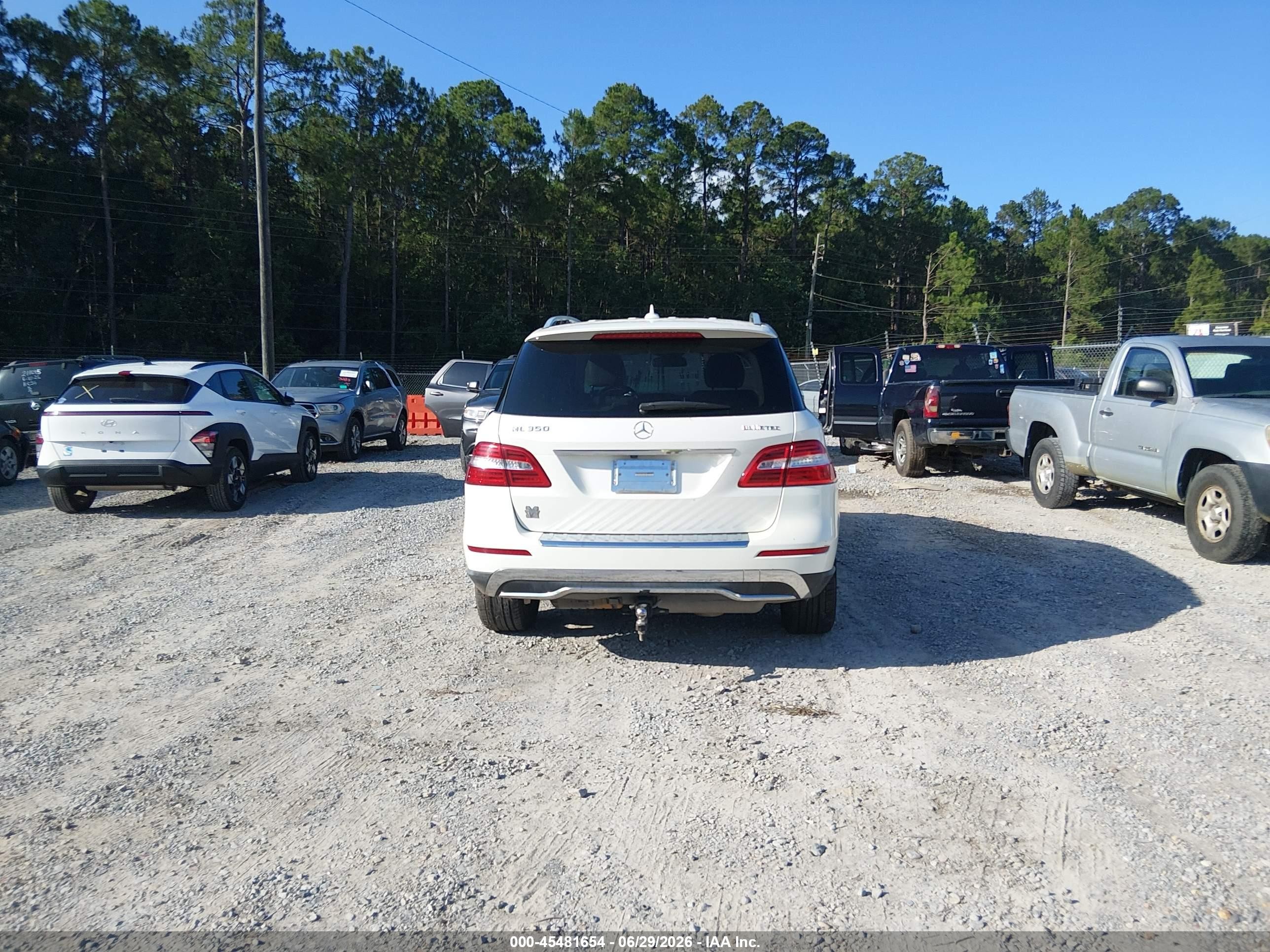 2012 Mercedes-benz Ml 350 Bluetec 4matic White vin: 4JGDA2EBXCA033330