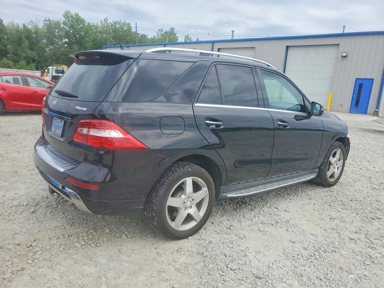2015 Mercedes-benz Ml 400 4matic Black vin: 4JGDA5GB2FA461220