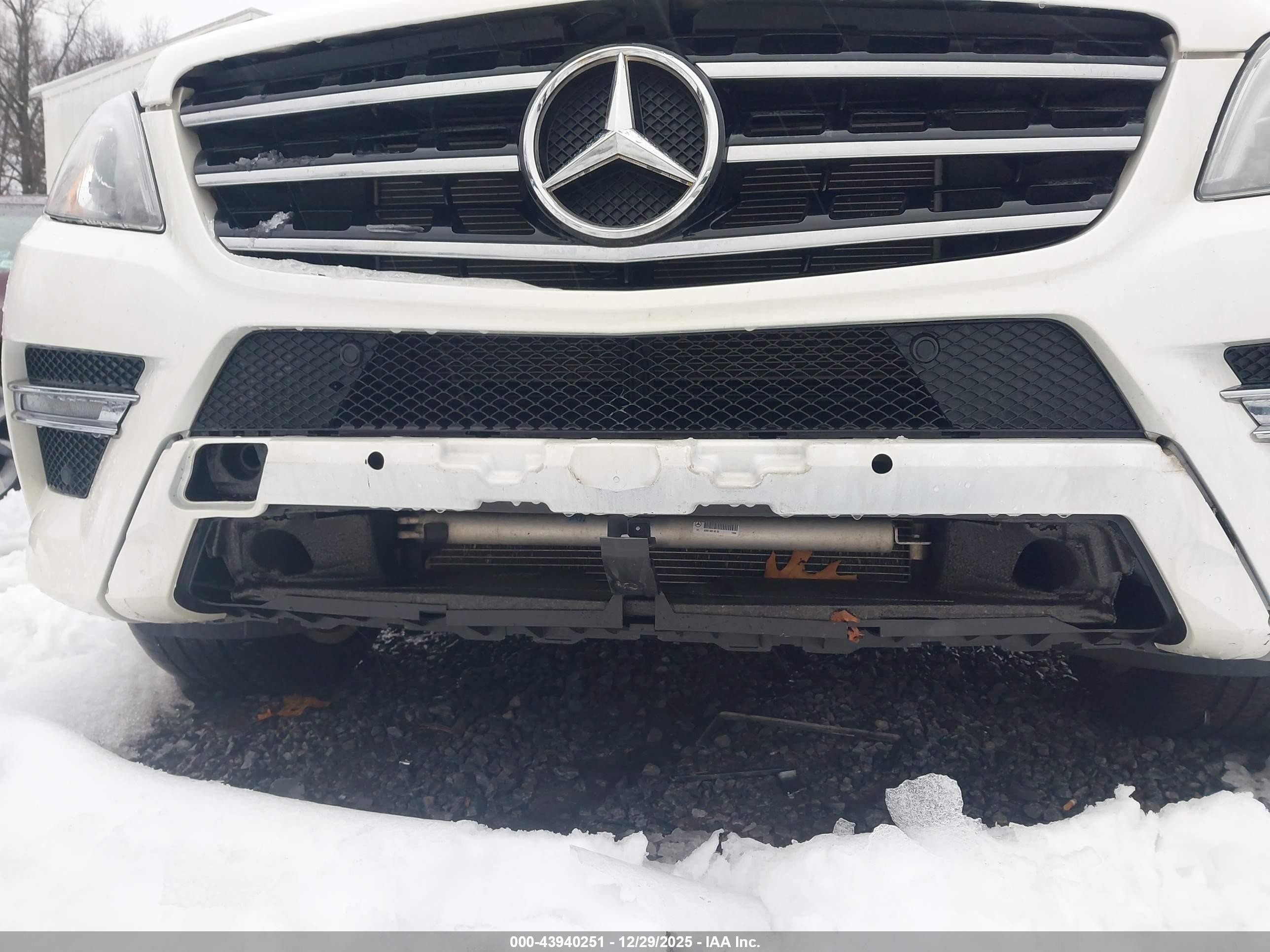 2015 Mercedes-benz Ml 400 4matic White vin: 4JGDA5GB2FA541200