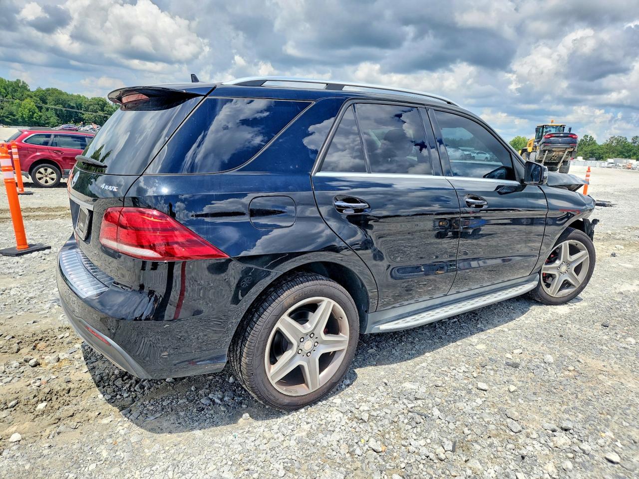 2016 Mercedes-benz Gle 400 4matic Черный vin: 4JGDA5GB8GA639990