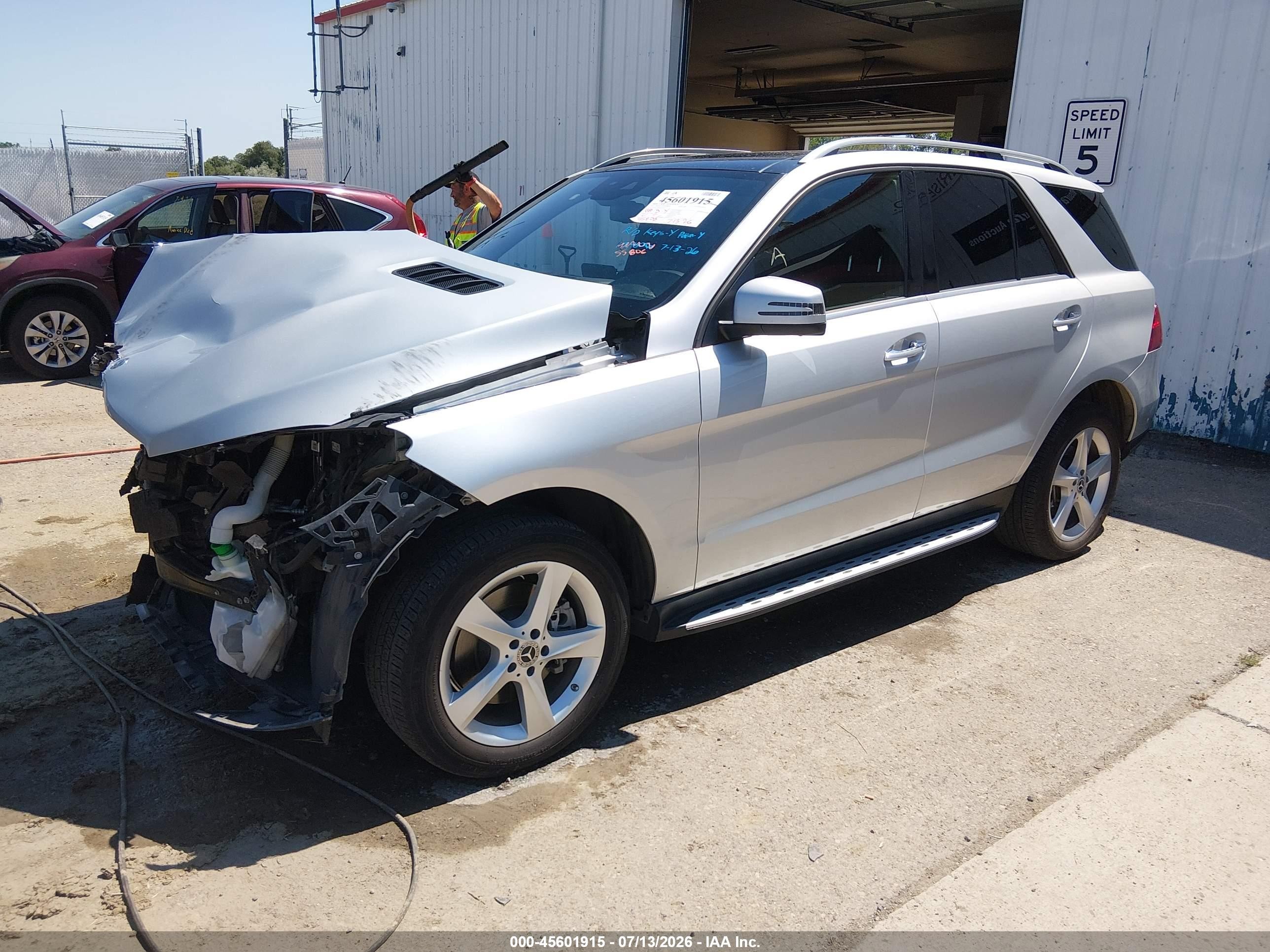 2019 Mercedes-benz Gle 400 4matic Белый vin: 4JGDA5GB9KB205872