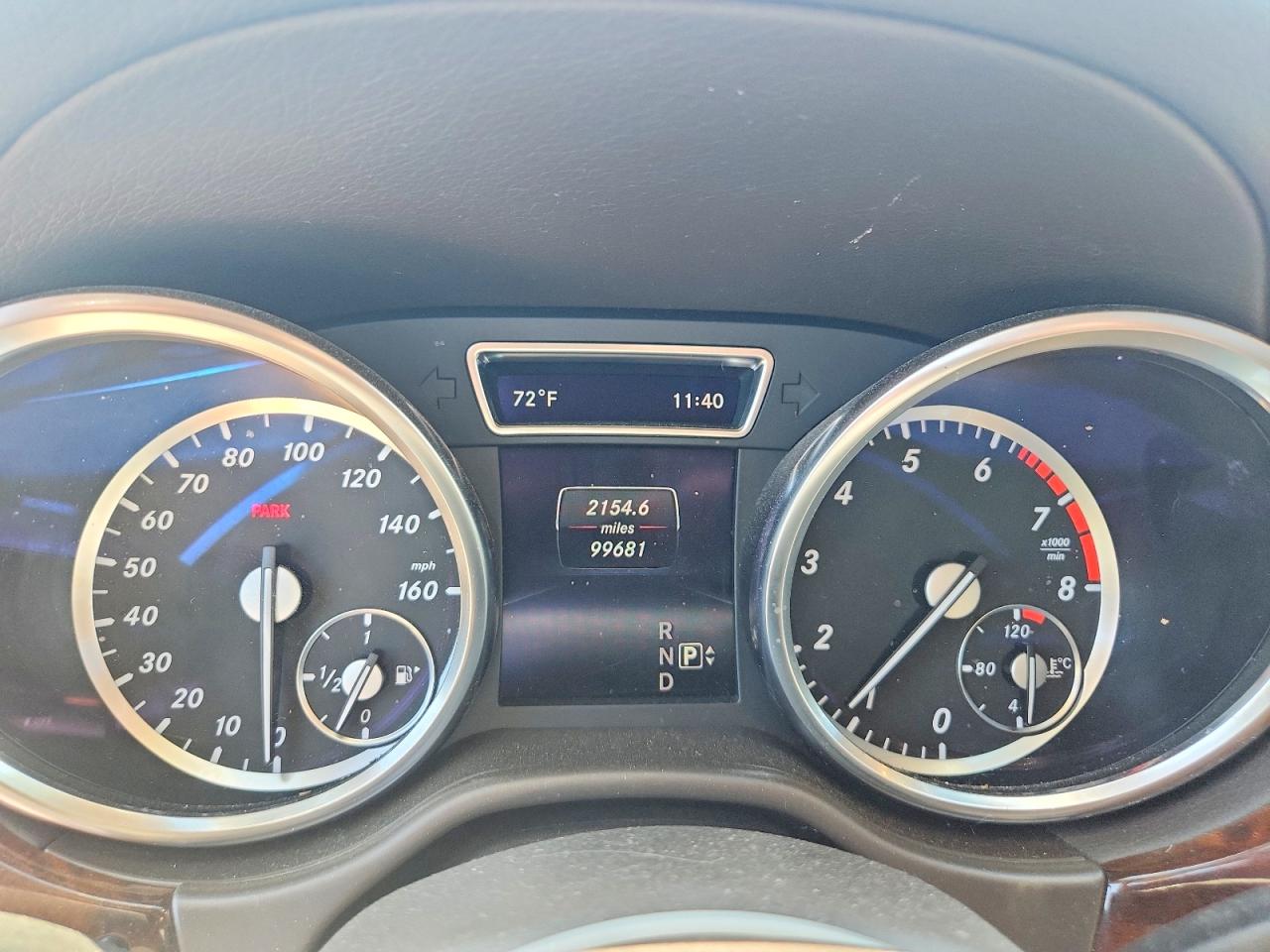 2015 Mercedes-benz Ml 400 4matic Белый vin: 4JGDA5GBXFA507912