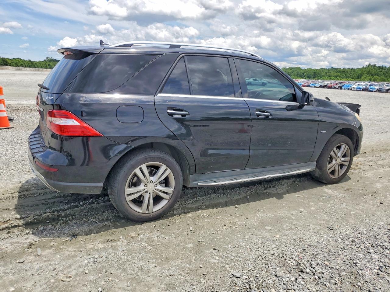 2012 Mercedes-benz Ml 350 4matic Black vin: 4JGDA5HB0CA007042