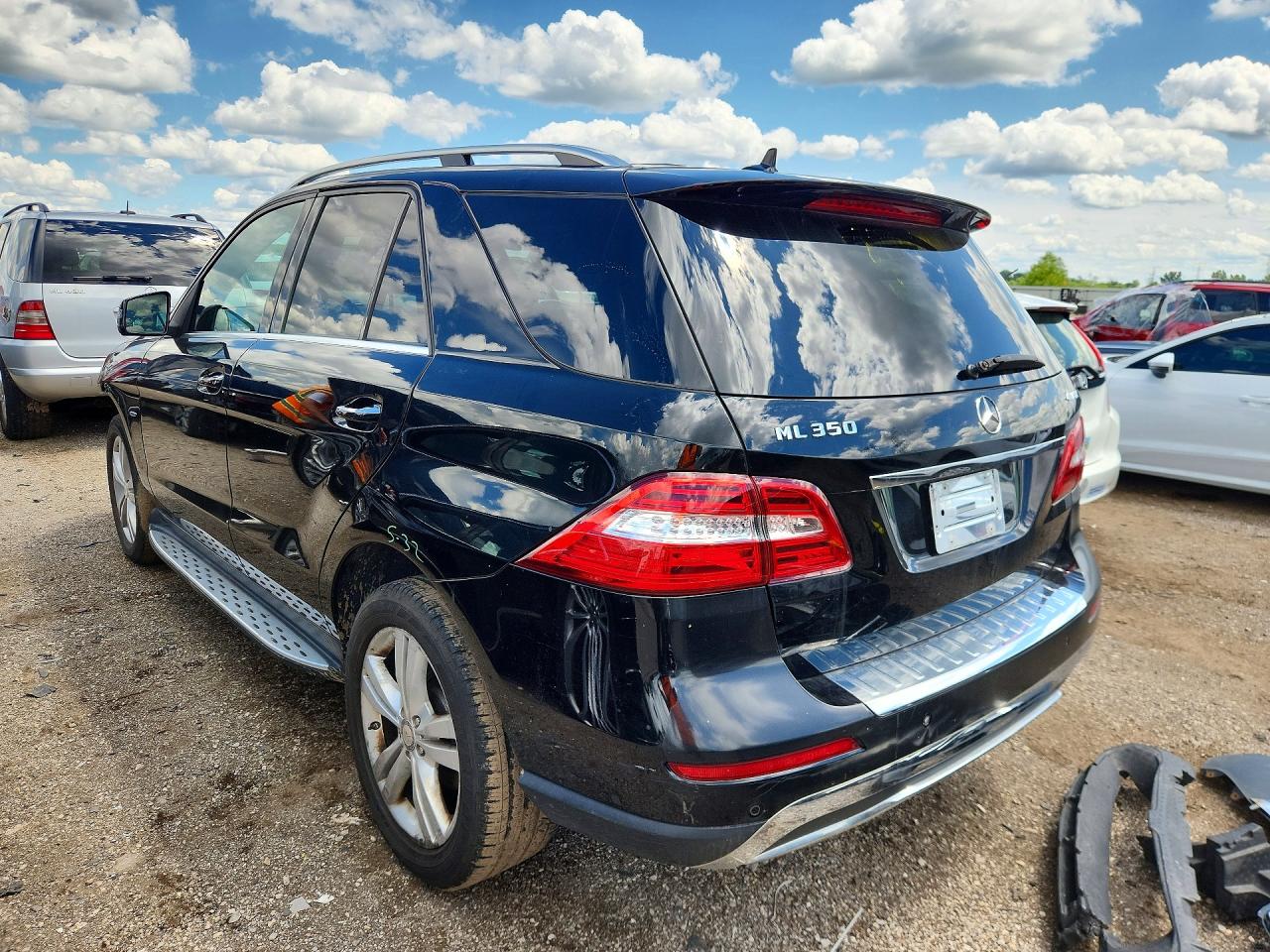 2012 Mercedes-benz Ml 350 4matic Black vin: 4JGDA5HB0CA010510