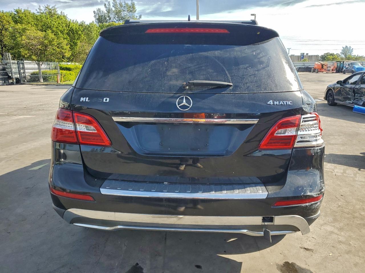 2012 Mercedes-benz Ml 350 4matic Black vin: 4JGDA5HB0CA020034
