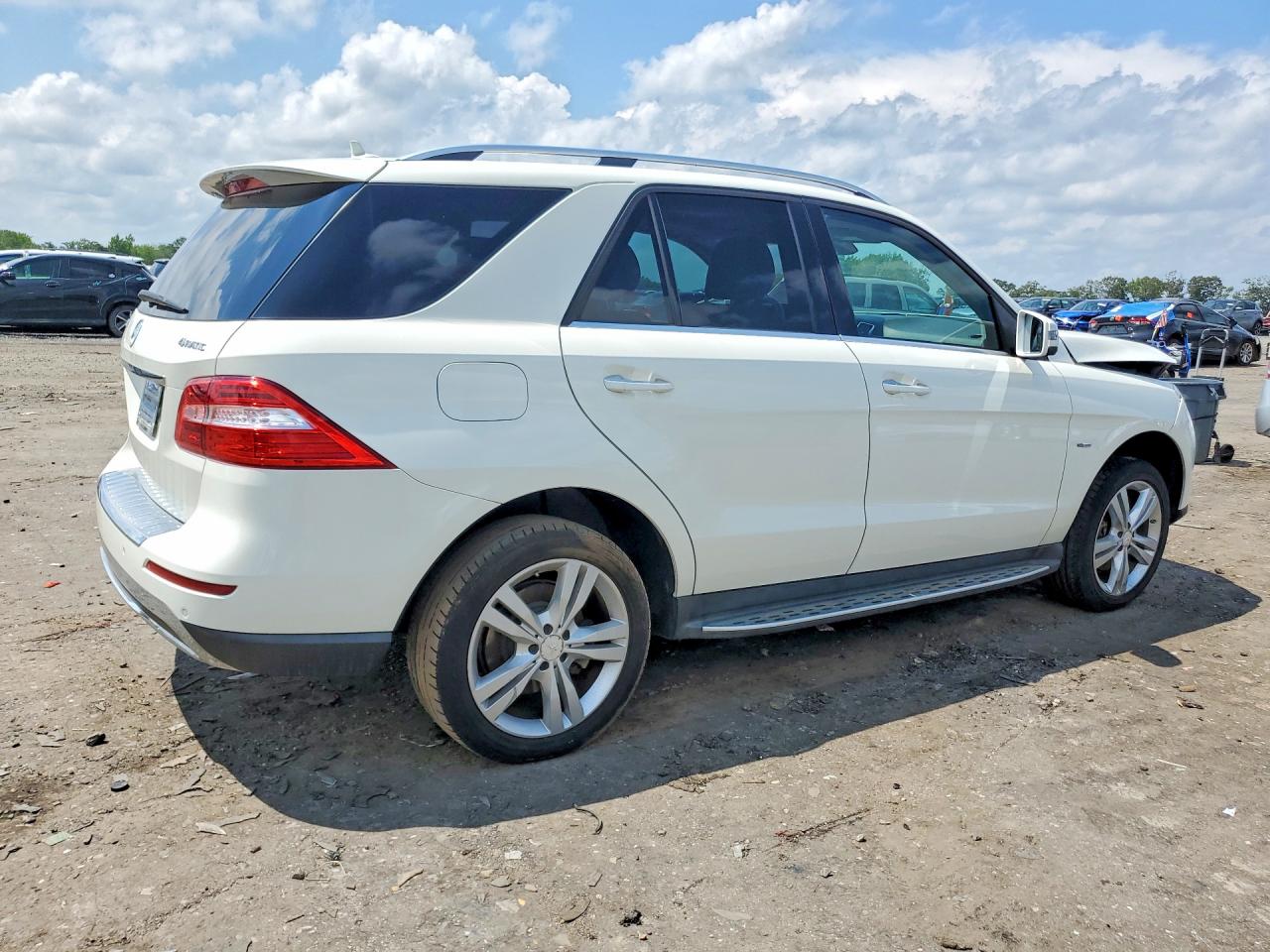 2012 Mercedes-benz Ml 350 4matic Белый vin: 4JGDA5HB0CA036959