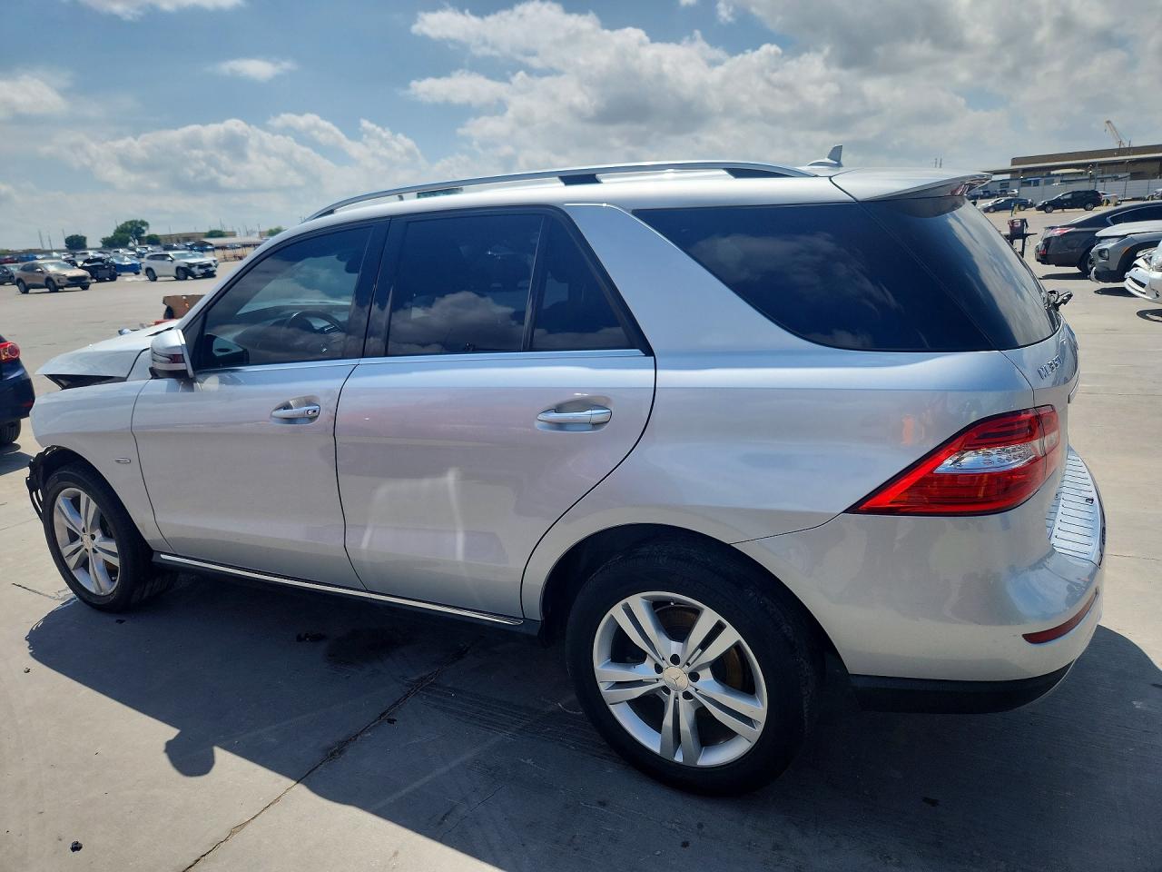 2012 Mercedes-benz Ml 350 4matic Silver vin: 4JGDA5HB0CA037383