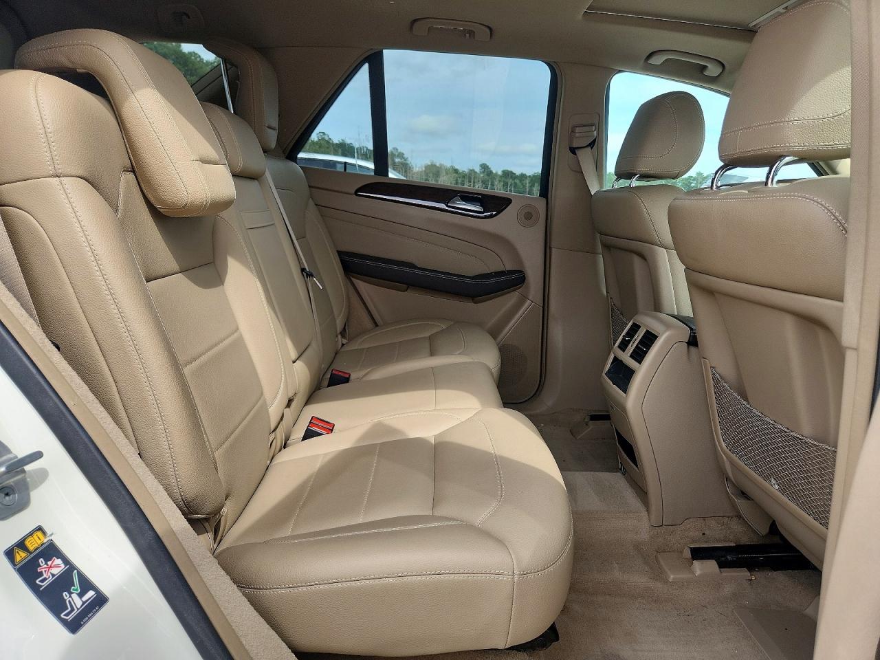 2012 Mercedes-benz Ml 350 4matic White vin: 4JGDA5HB0CA043166
