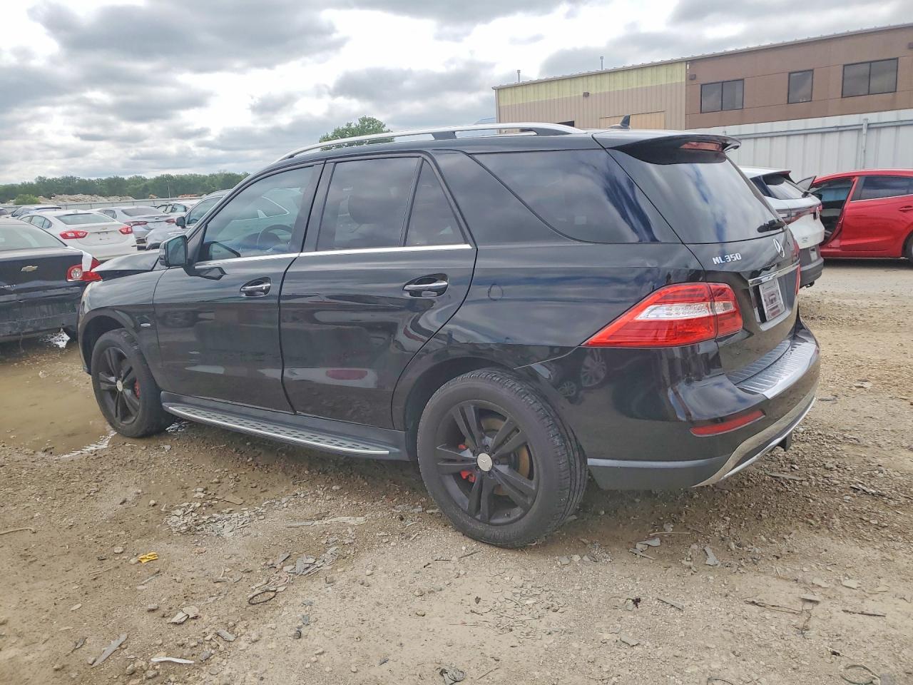 2012 Mercedes-benz Ml 350 4matic Black vin: 4JGDA5HB0CA056774