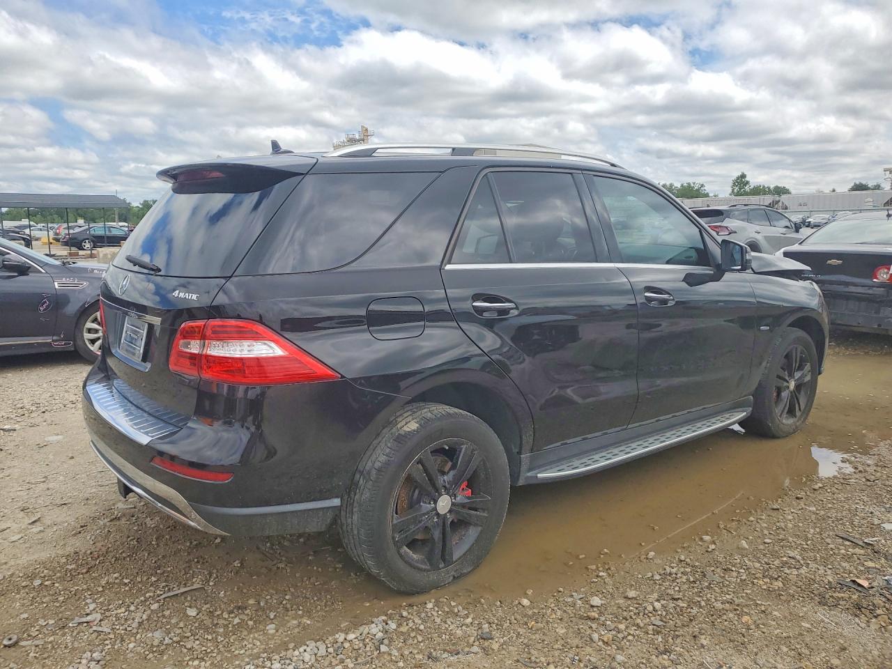 2012 Mercedes-benz Ml 350 4matic Black vin: 4JGDA5HB0CA056774