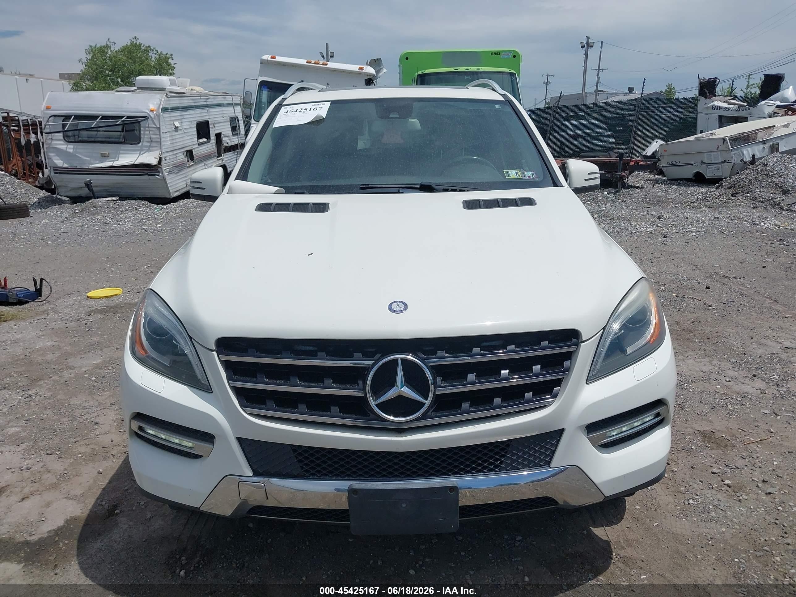 2013 Mercedes-benz Ml 350 4matic Белый vin: 4JGDA5HB0DA101021