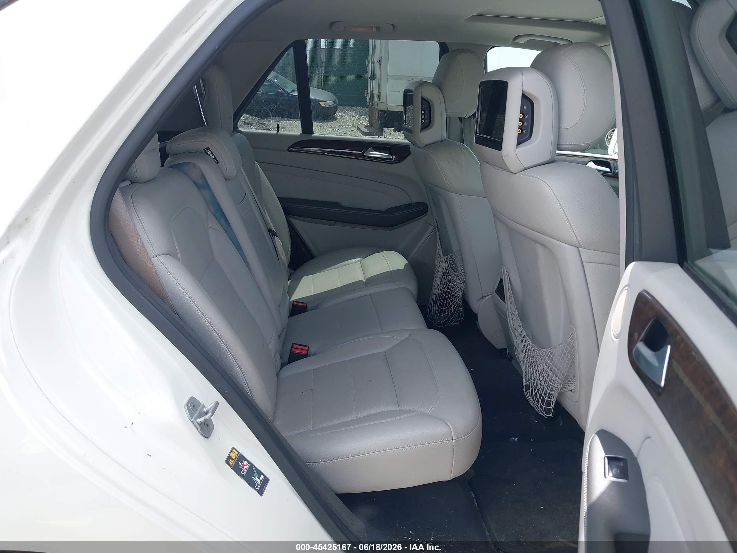 2013 Mercedes-benz Ml 350 4matic Белый vin: 4JGDA5HB0DA101021