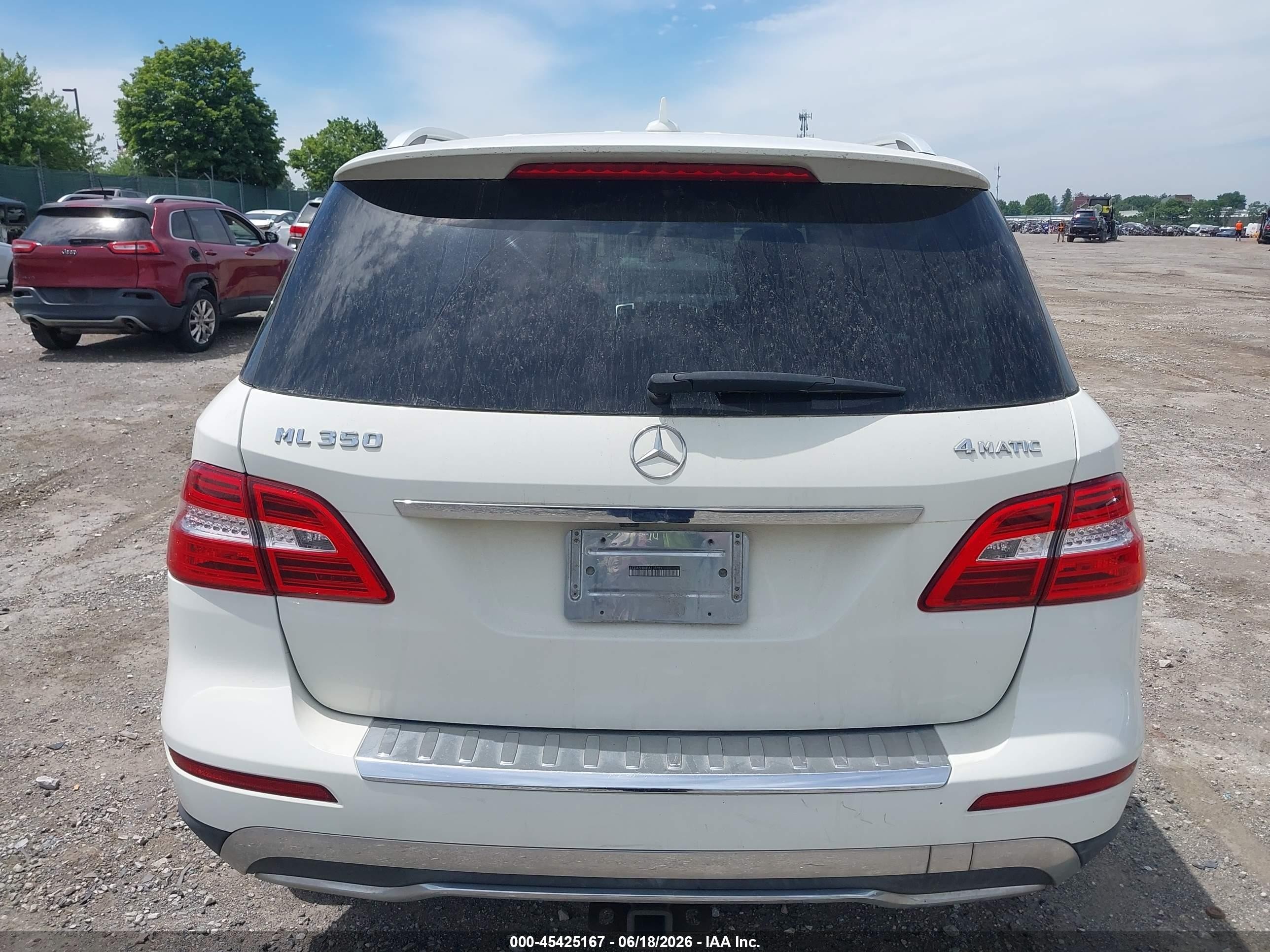 2013 Mercedes-benz Ml 350 4matic Белый vin: 4JGDA5HB0DA101021