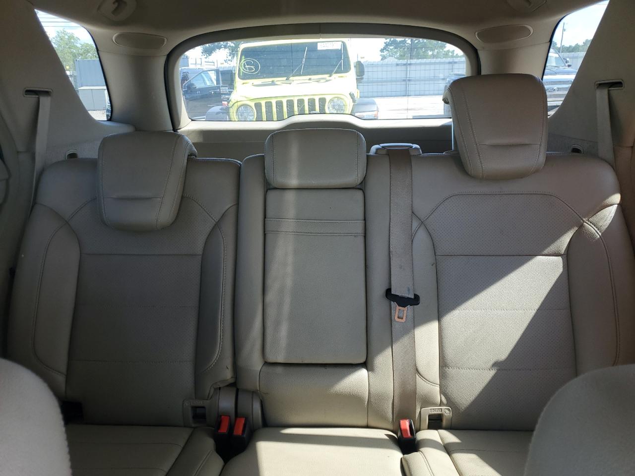 2013 Mercedes-benz Ml 350 4matic Белый vin: 4JGDA5HB0DA160280