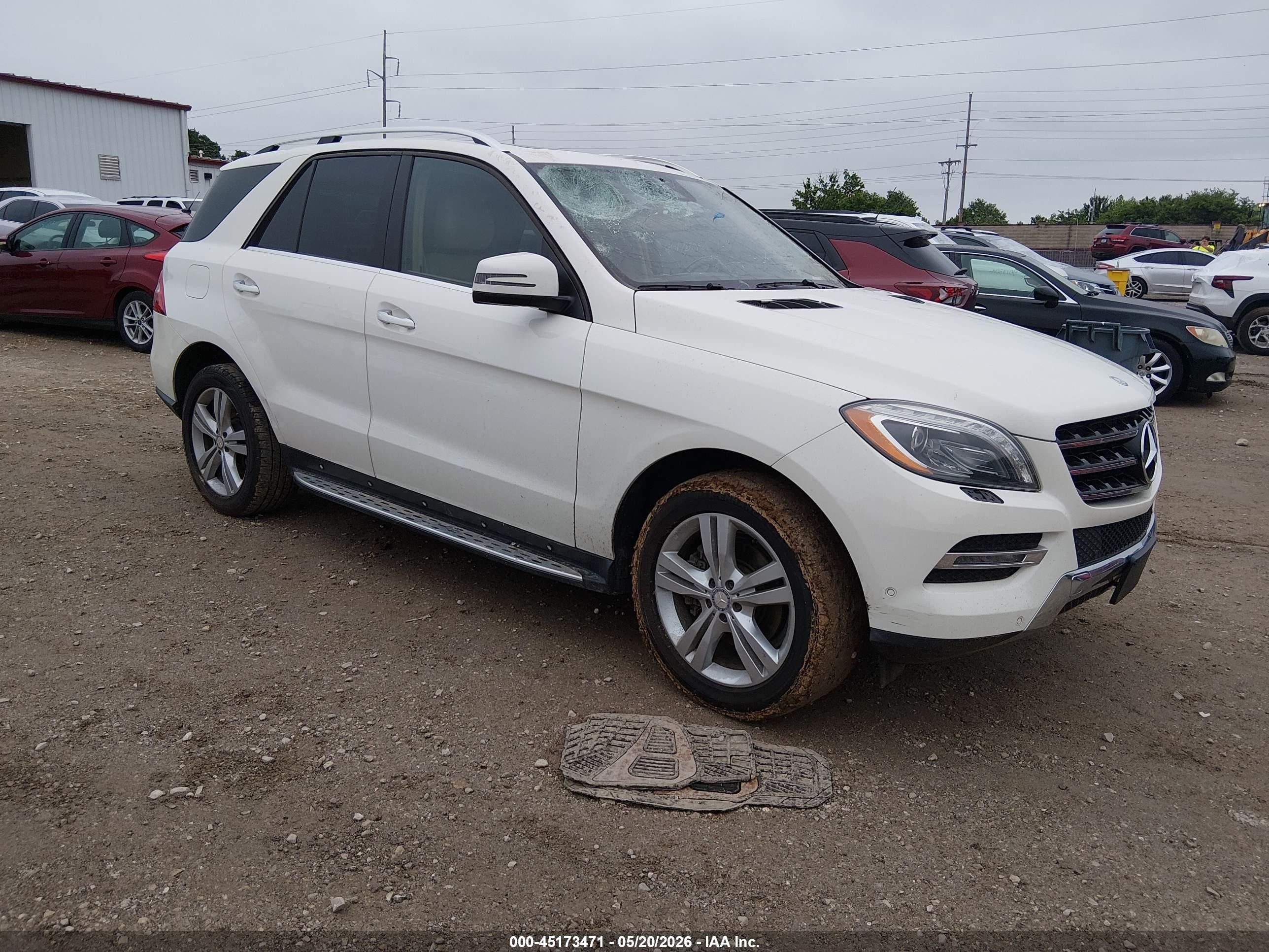 2013 Mercedes-benz Ml 350 4matic White vin: 4JGDA5HB0DA174499