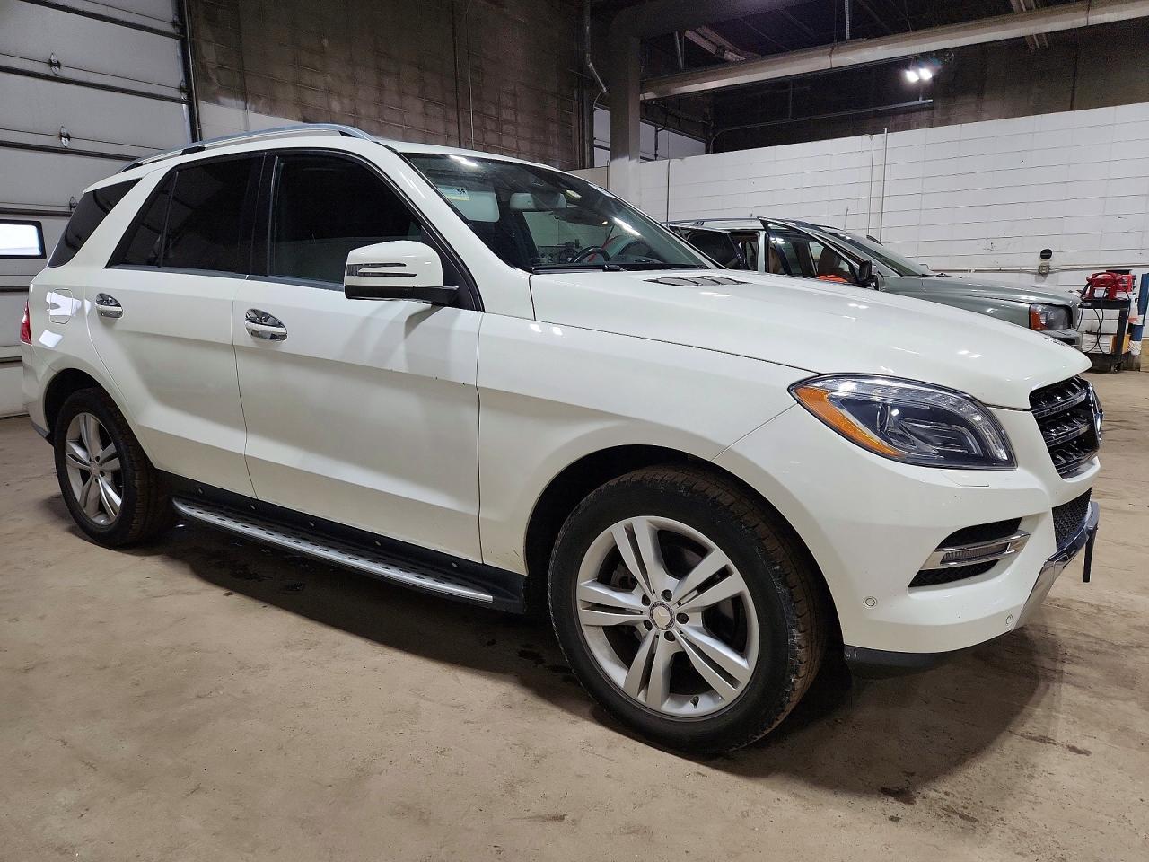 2013 Mercedes-benz Ml 350 4matic White vin: 4JGDA5HB0DA207548