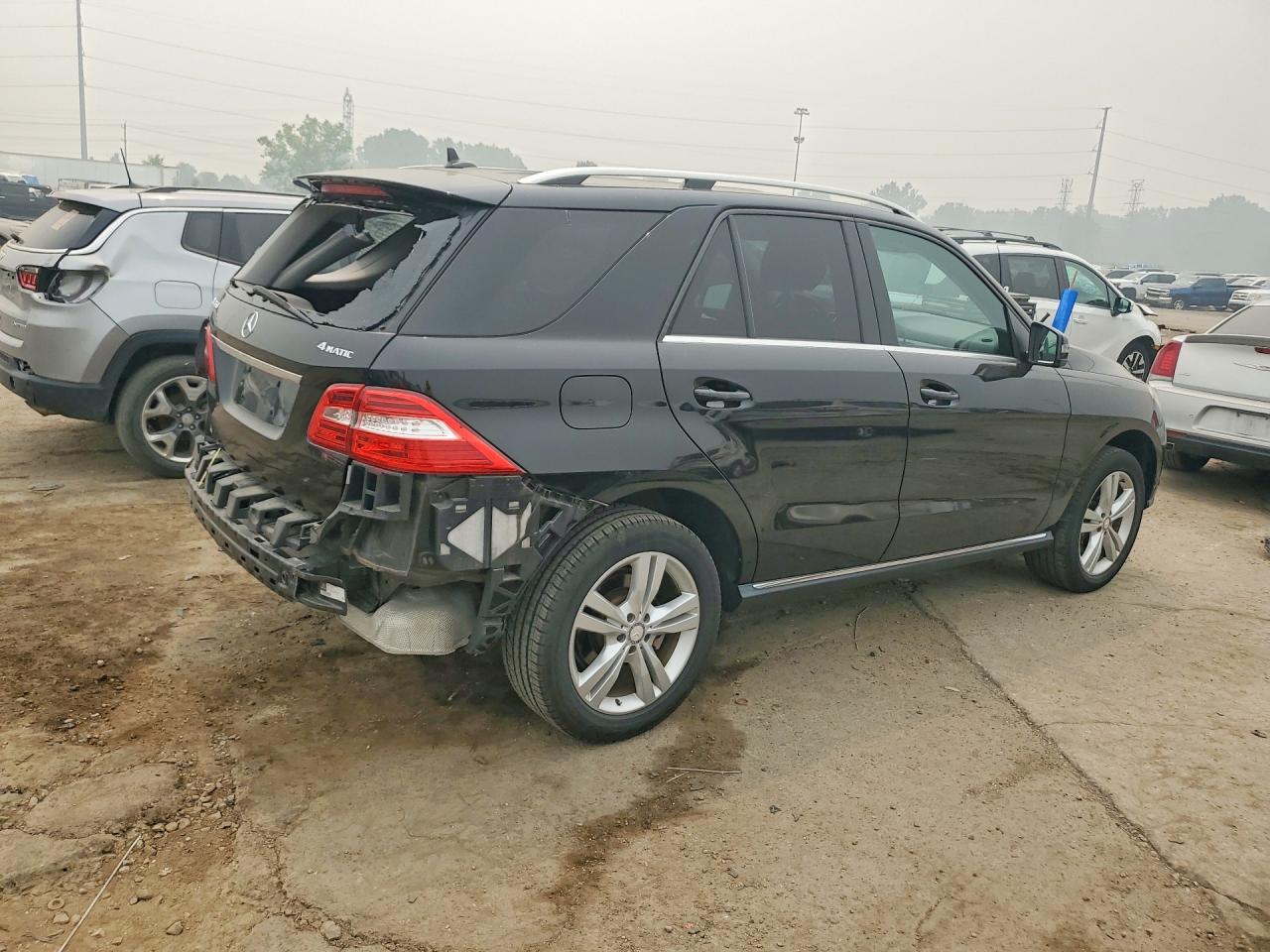 2013 Mercedes-benz Ml 350 4matic Black vin: 4JGDA5HB0DA250707