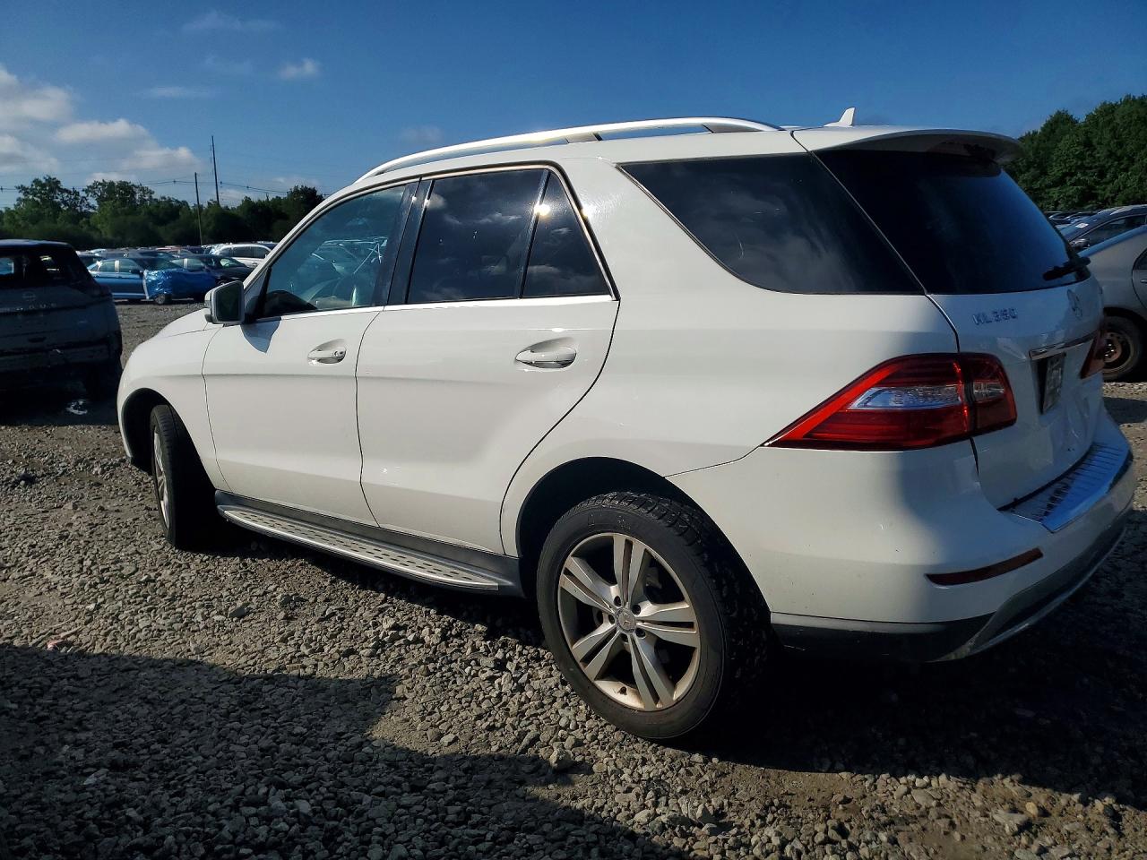 2014 Mercedes-benz Ml 350 4matic White vin: 4JGDA5HB0EA328050