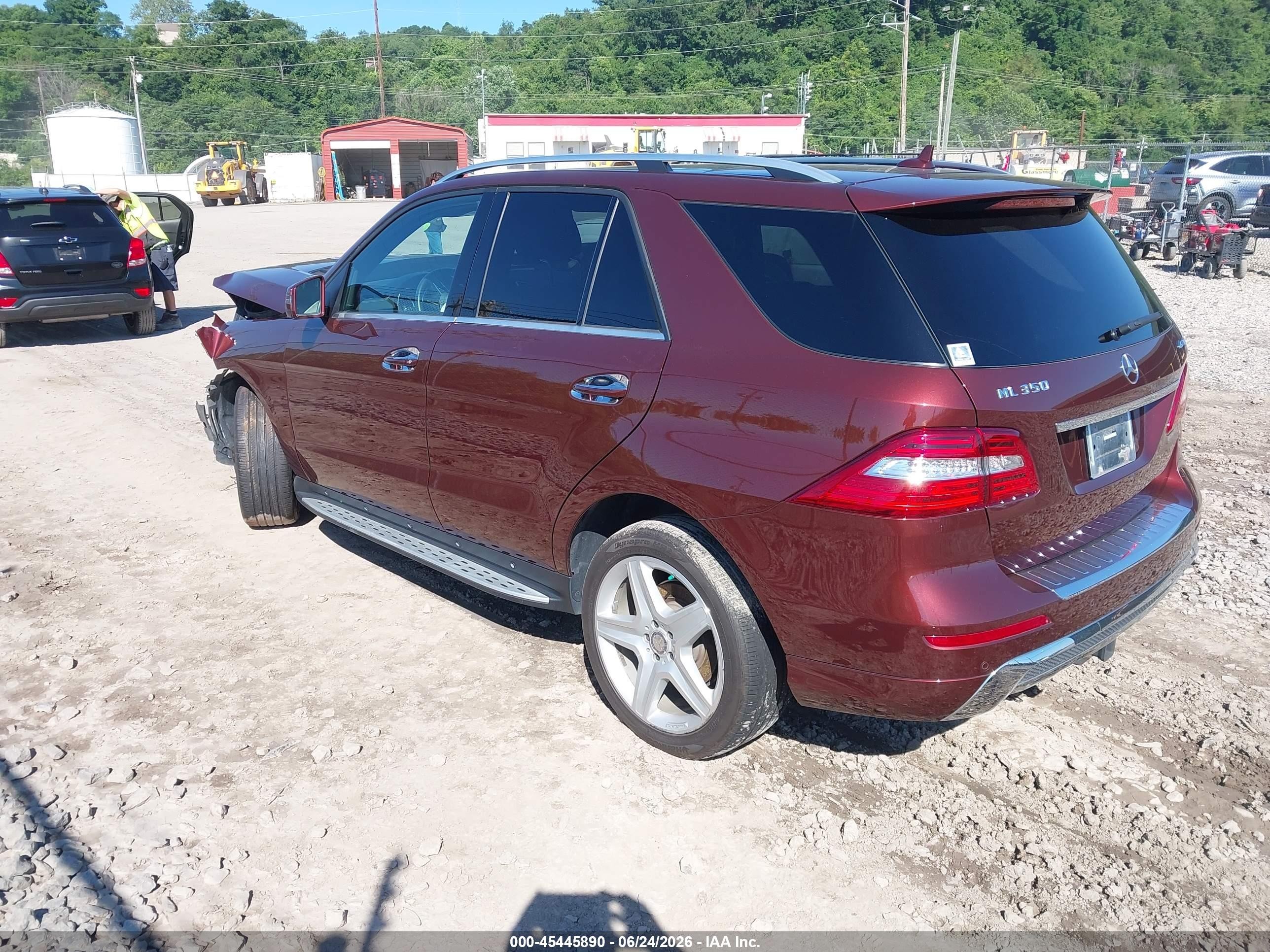 2014 Mercedes-benz Ml 350 4matic Red vin: 4JGDA5HB0EA358360
