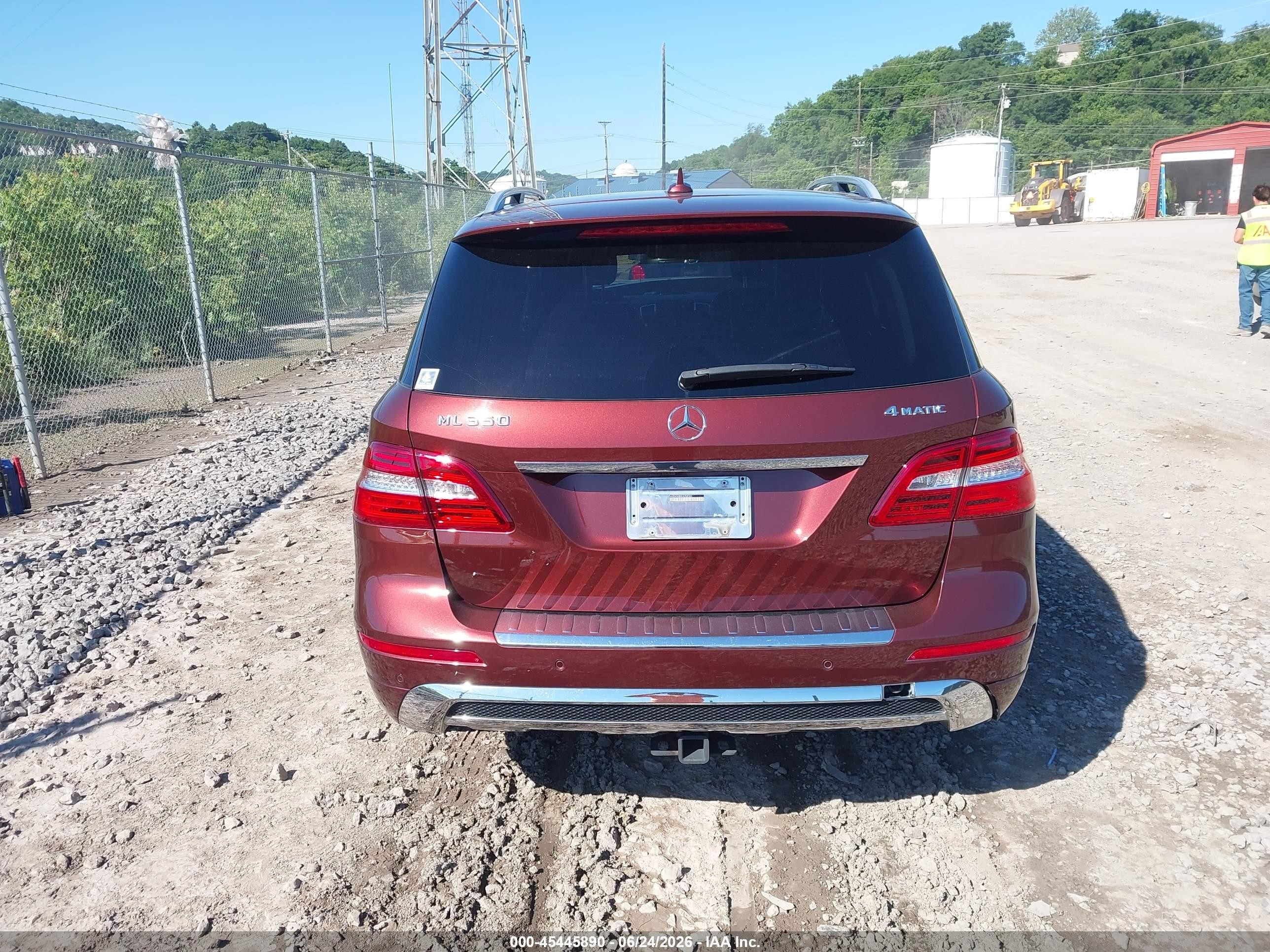 2014 Mercedes-benz Ml 350 4matic Red vin: 4JGDA5HB0EA358360