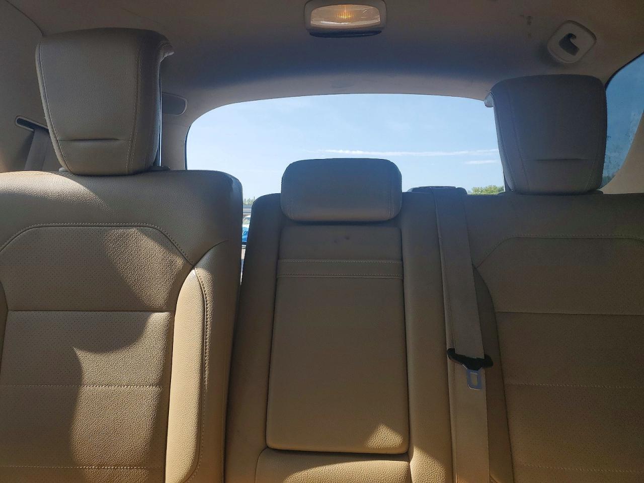 2014 Mercedes-benz Ml 350 4matic White vin: 4JGDA5HB0EA404981