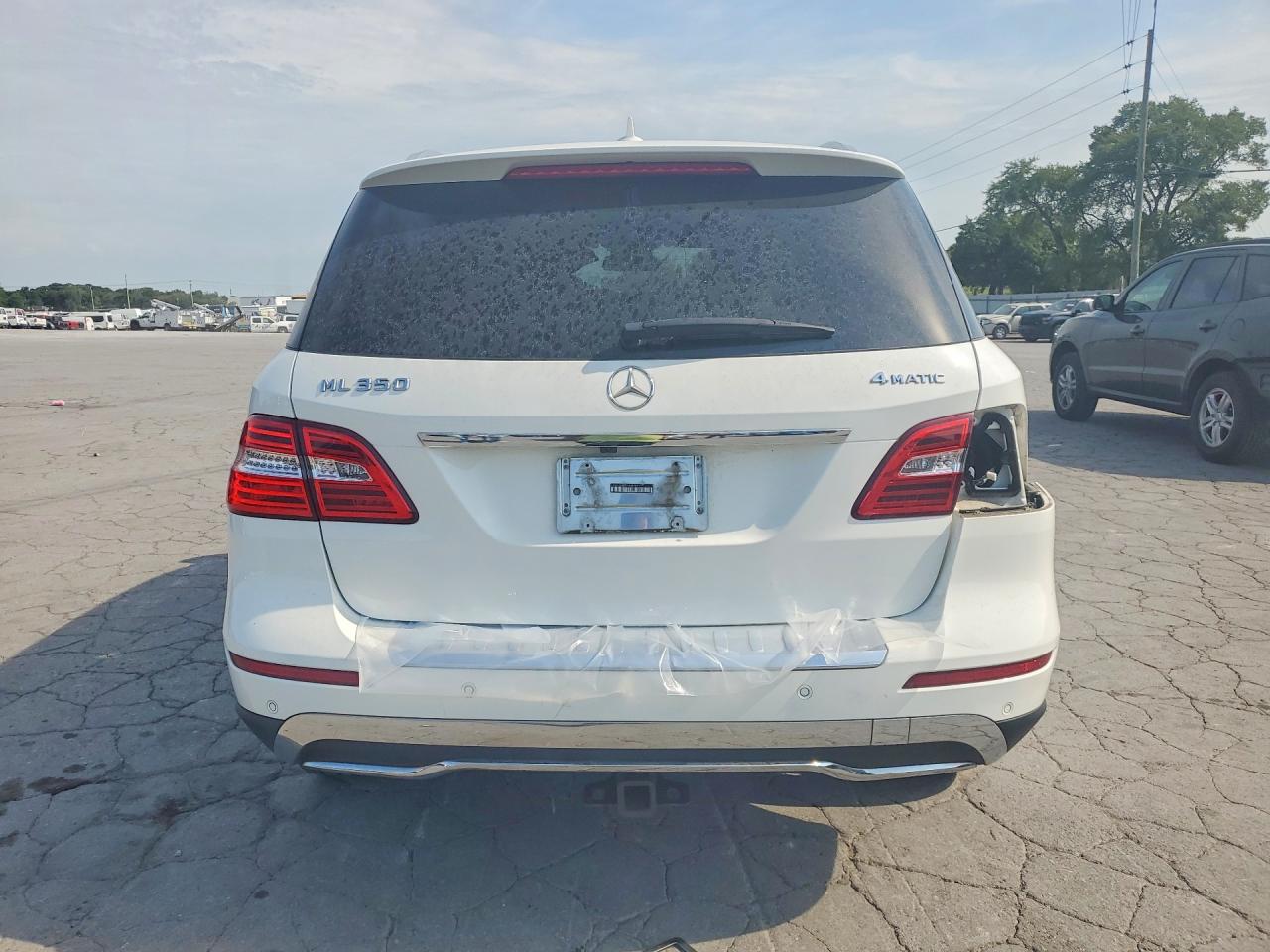 2014 Mercedes-benz Ml 350 4matic White vin: 4JGDA5HB0EA404981