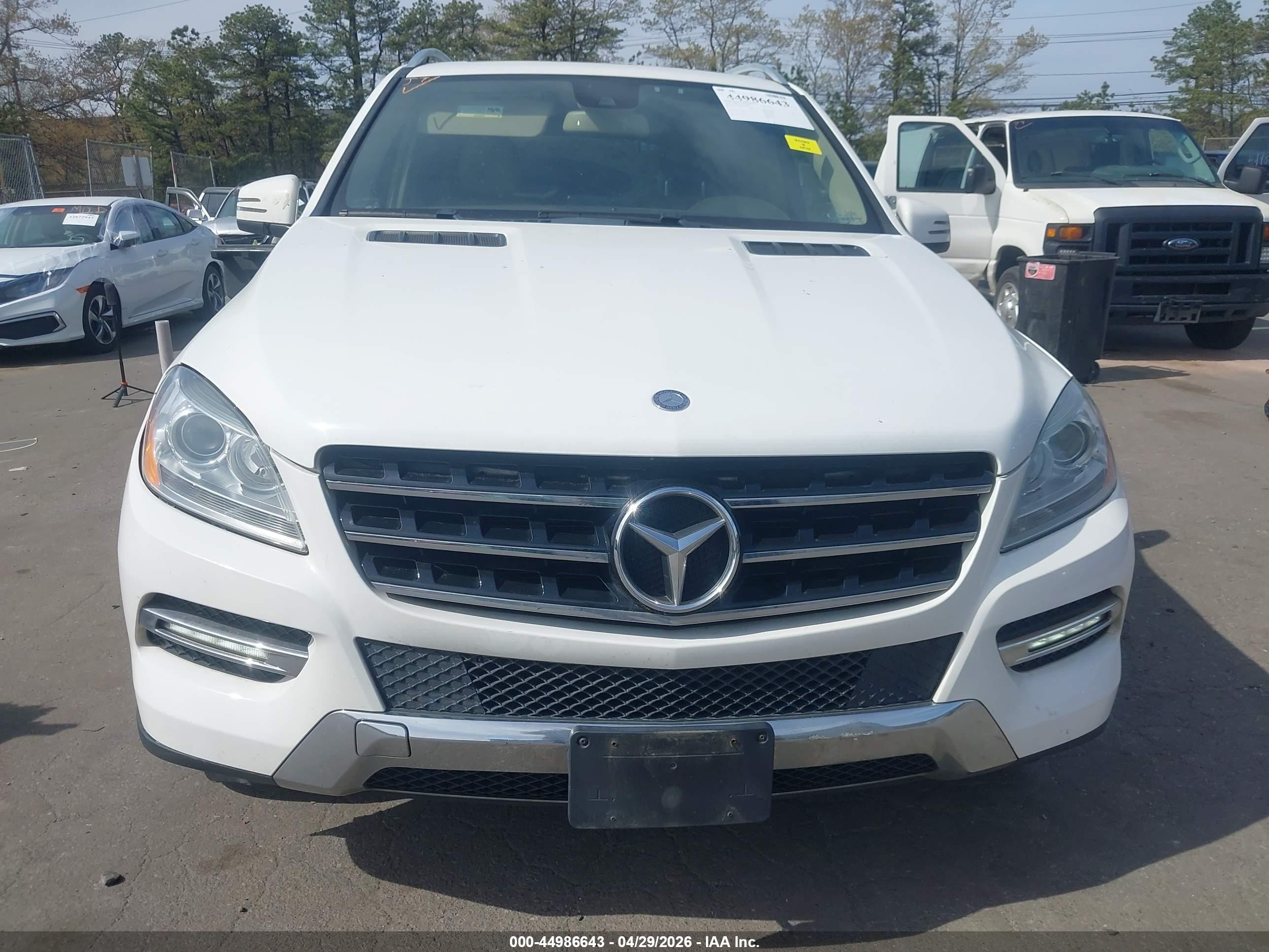 2014 Mercedes-benz Ml 350 4matic White vin: 4JGDA5HB0EA414295