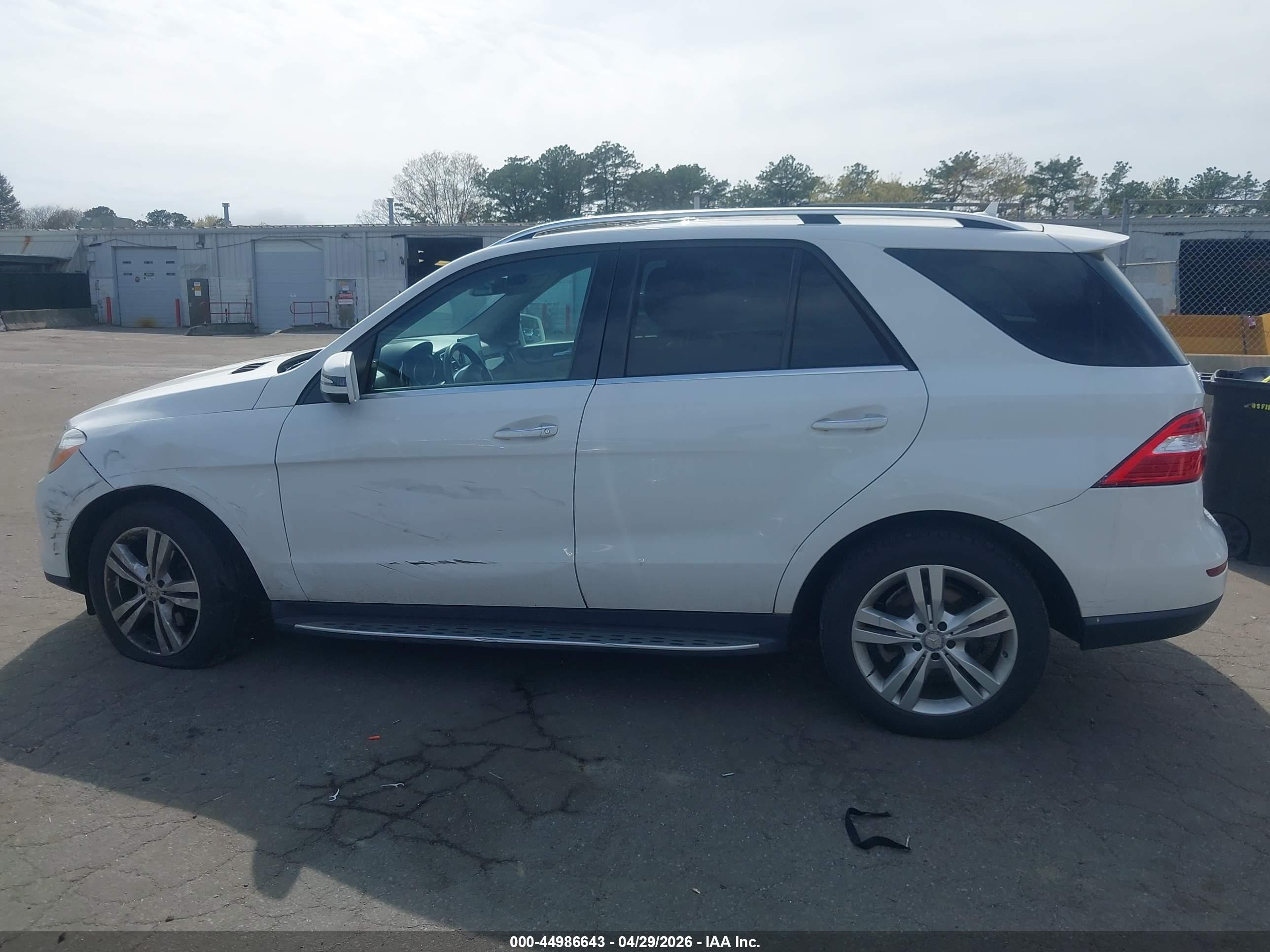 2014 Mercedes-benz Ml 350 4matic White vin: 4JGDA5HB0EA414295