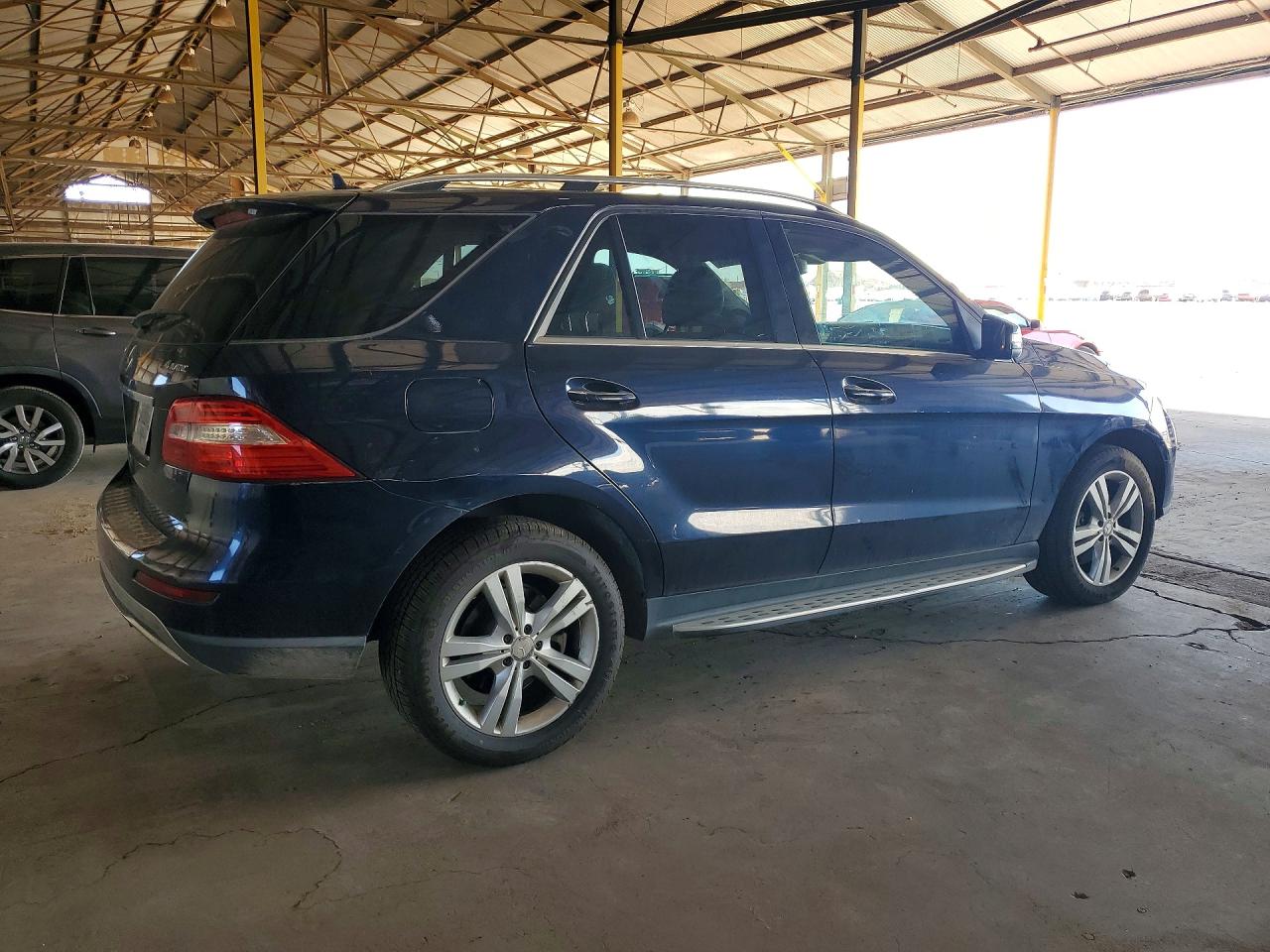 2014 Mercedes-benz Ml 350 4matic Blue vin: 4JGDA5HB0EA429282