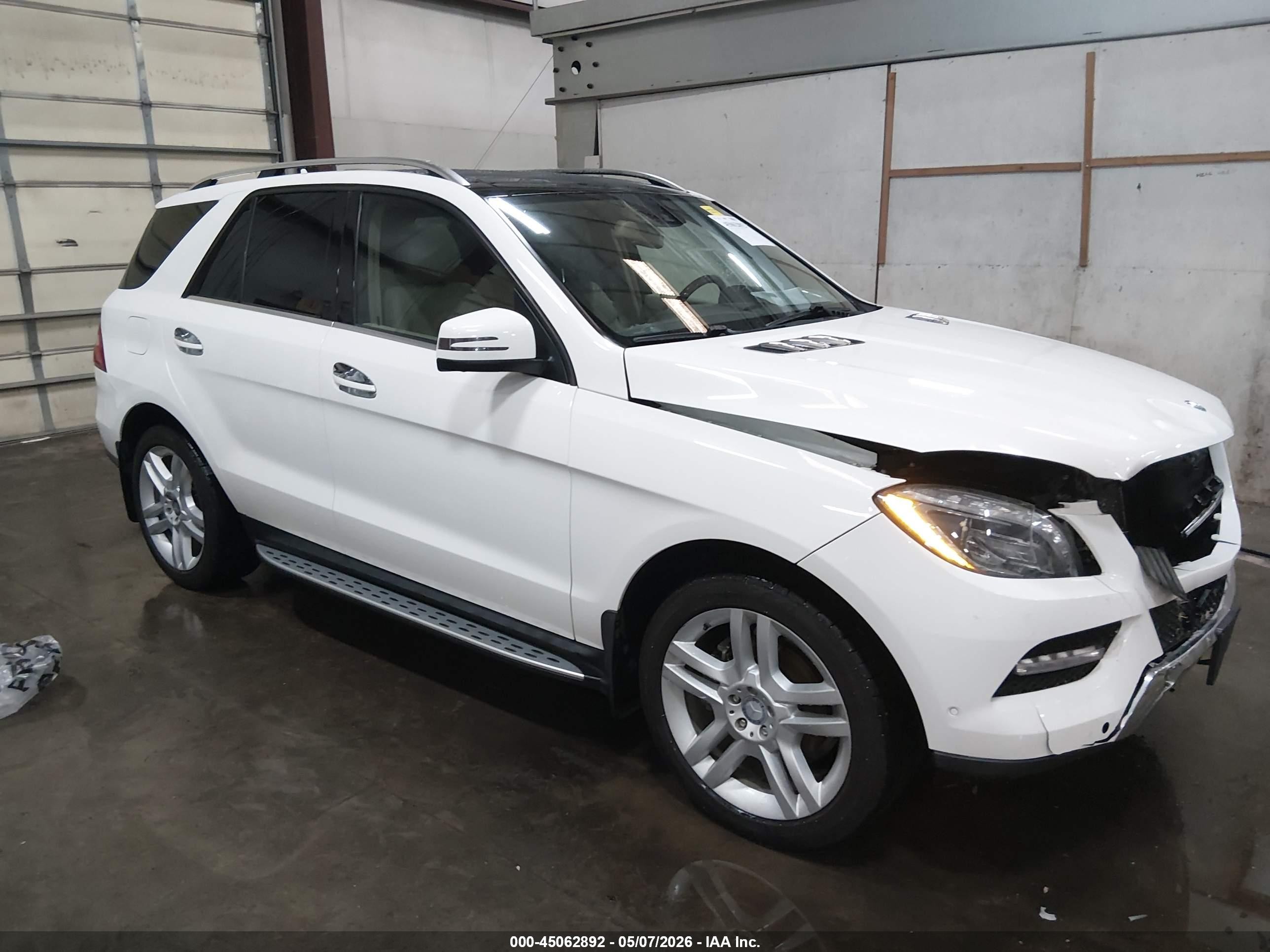 2015 Mercedes-benz Ml 350 4matic Белый vin: 4JGDA5HB0FA455995