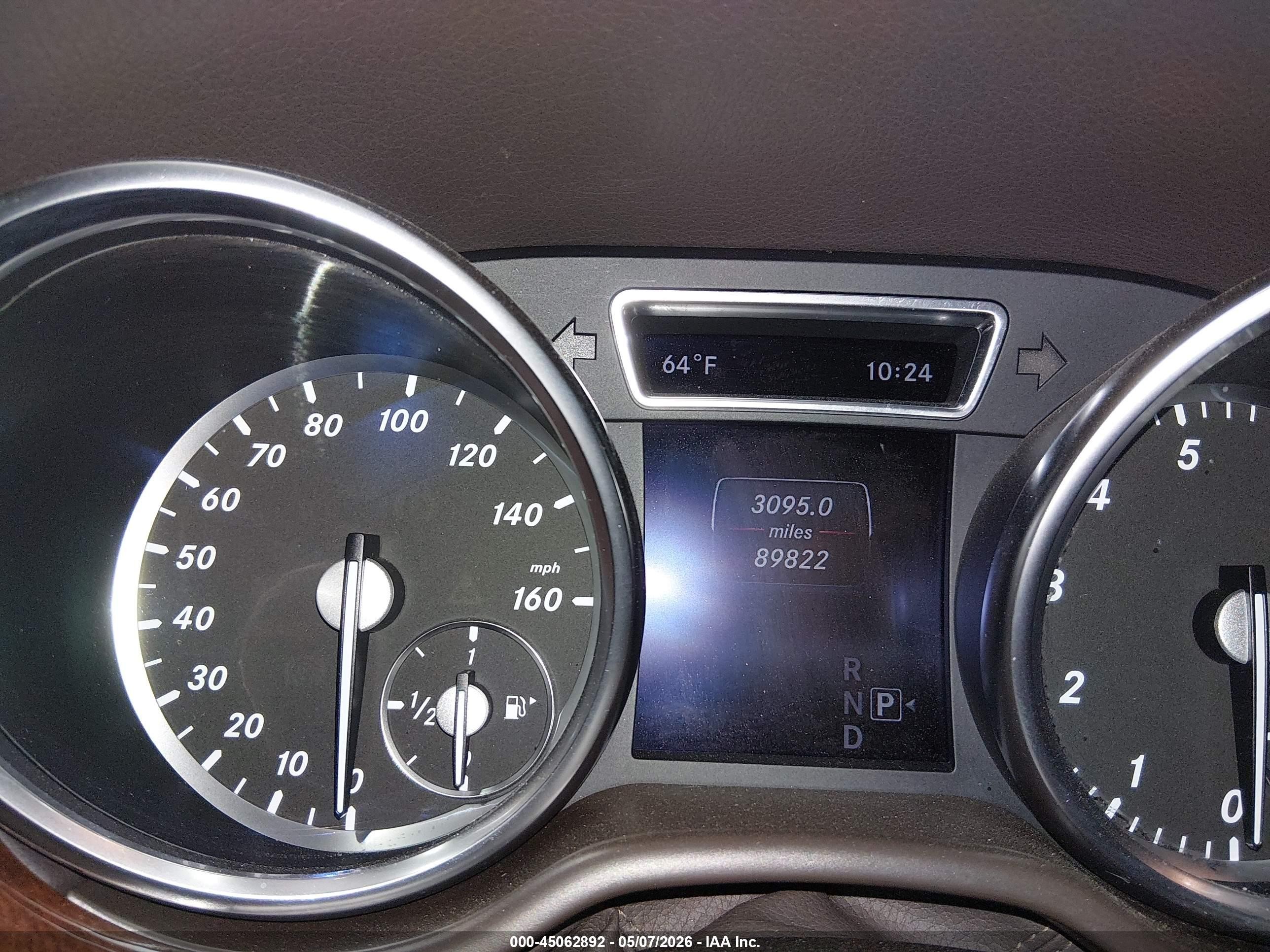 2015 Mercedes-benz Ml 350 4matic Белый vin: 4JGDA5HB0FA455995