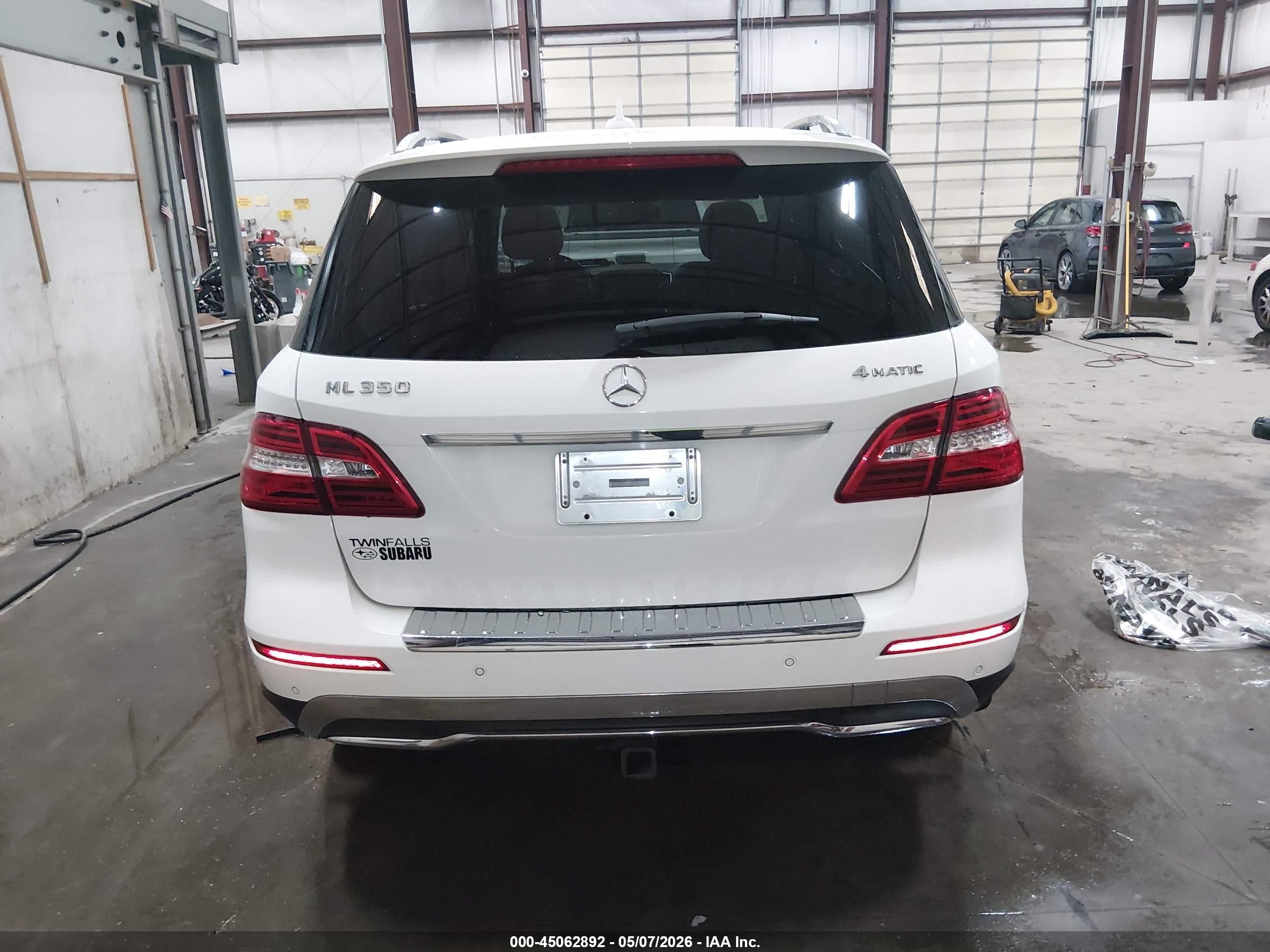 2015 Mercedes-benz Ml 350 4matic Белый vin: 4JGDA5HB0FA455995
