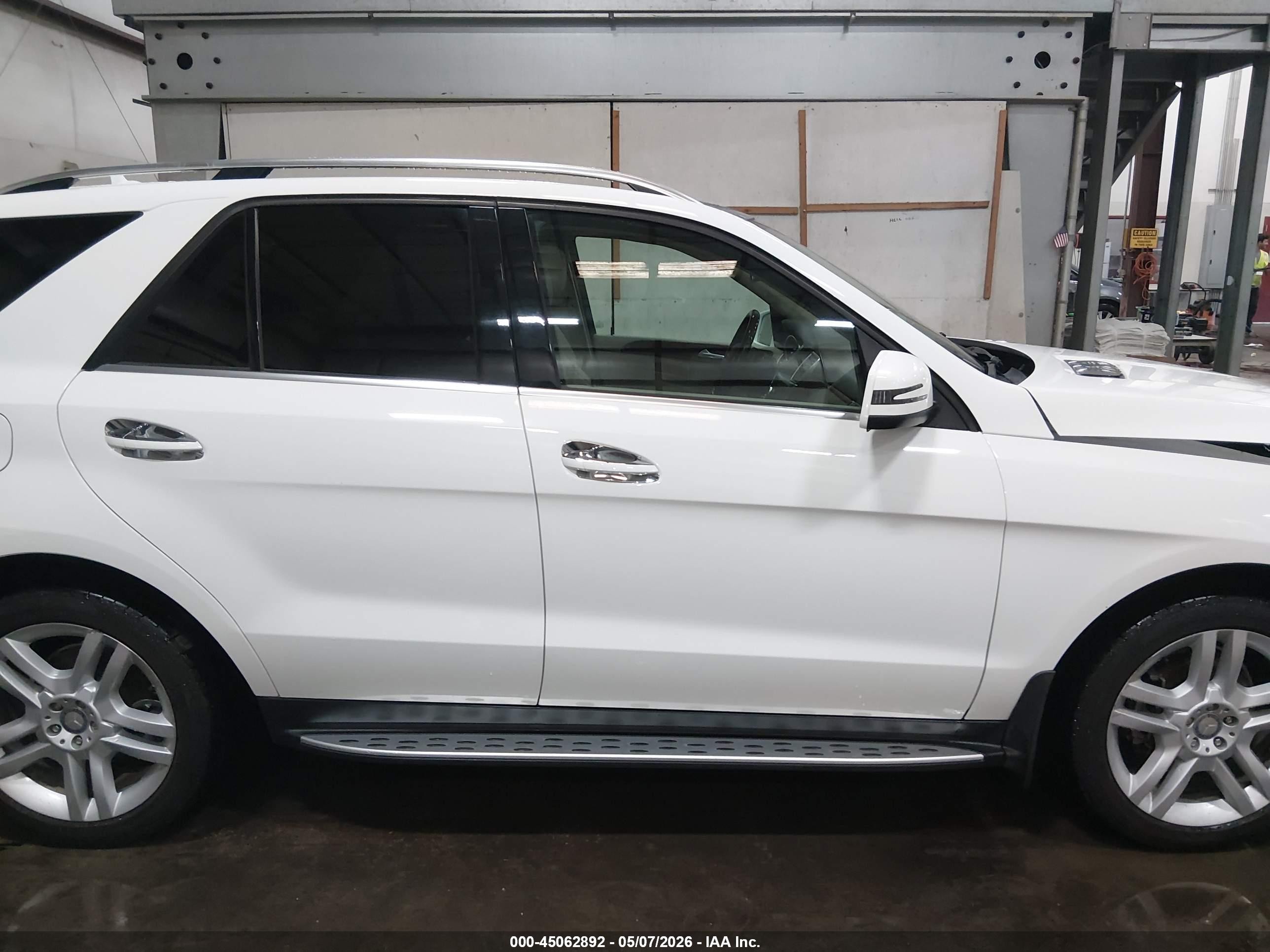 2015 Mercedes-benz Ml 350 4matic Белый vin: 4JGDA5HB0FA455995