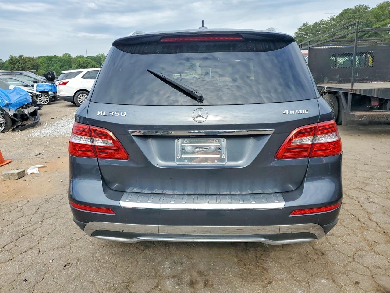 2015 Mercedes-benz Ml 350 4matic Угольный vin: 4JGDA5HB0FA467385