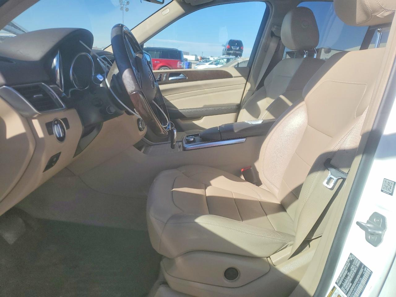 2015 Mercedes-benz Ml 350 4matic White vin: 4JGDA5HB0FA474126
