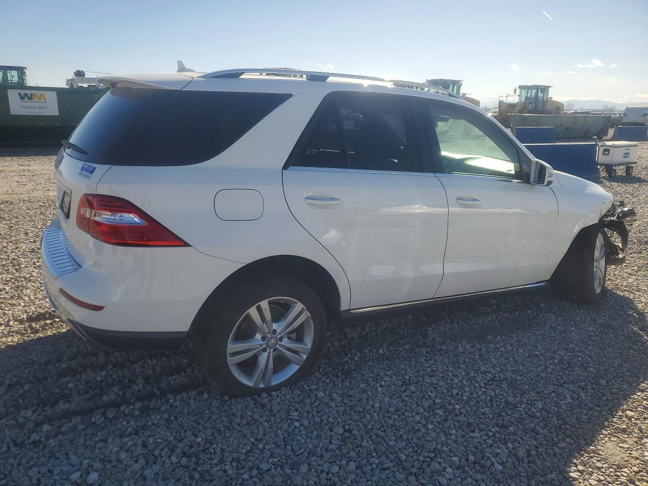 2015 Mercedes-benz Ml 350 4matic White vin: 4JGDA5HB0FA474126