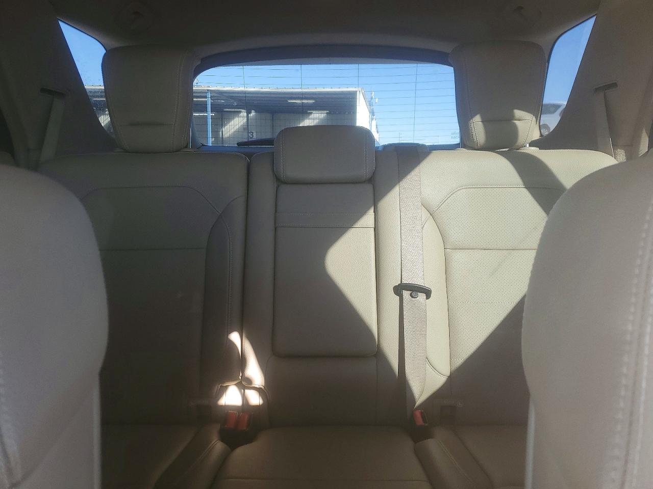 2015 Mercedes-benz Ml 350 4matic White vin: 4JGDA5HB0FA474126