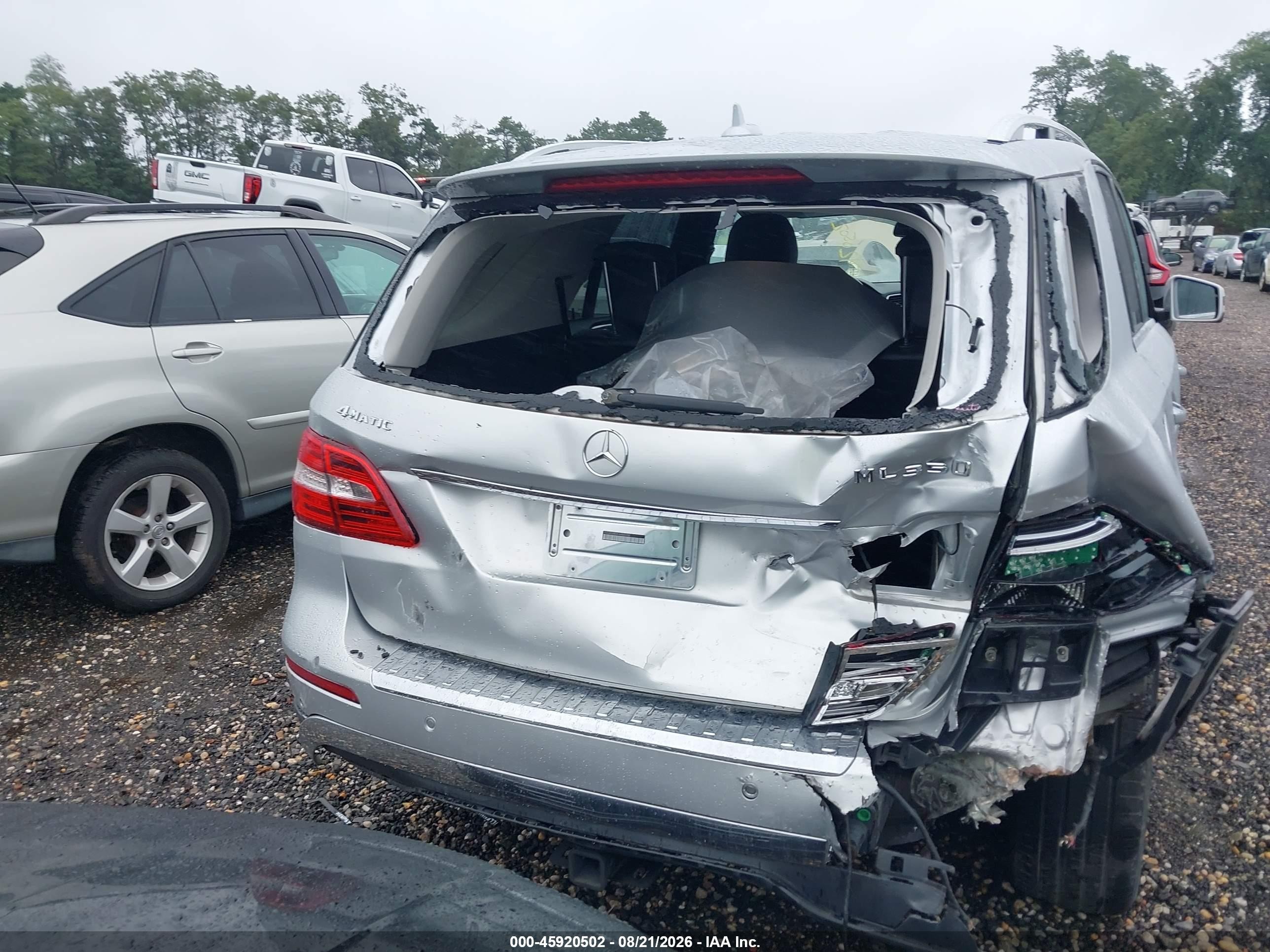 2015 Mercedes-benz Ml 350 4matic Серебряный vin: 4JGDA5HB0FA480248
