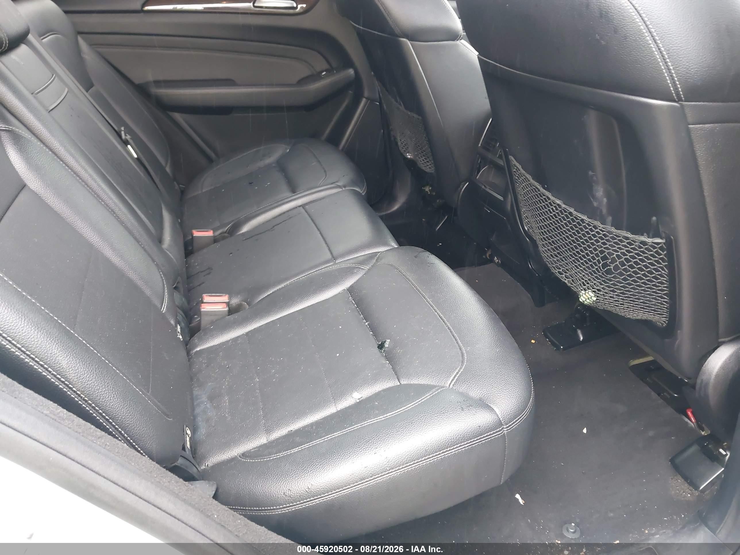 2015 Mercedes-benz Ml 350 4matic Серебряный vin: 4JGDA5HB0FA480248
