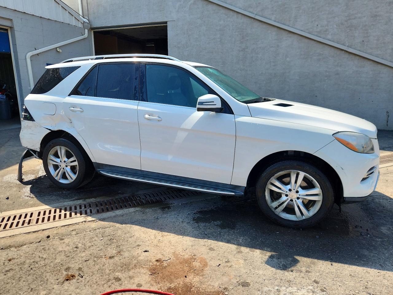 2015 Mercedes-benz Ml 350 4matic White vin: 4JGDA5HB0FA519498