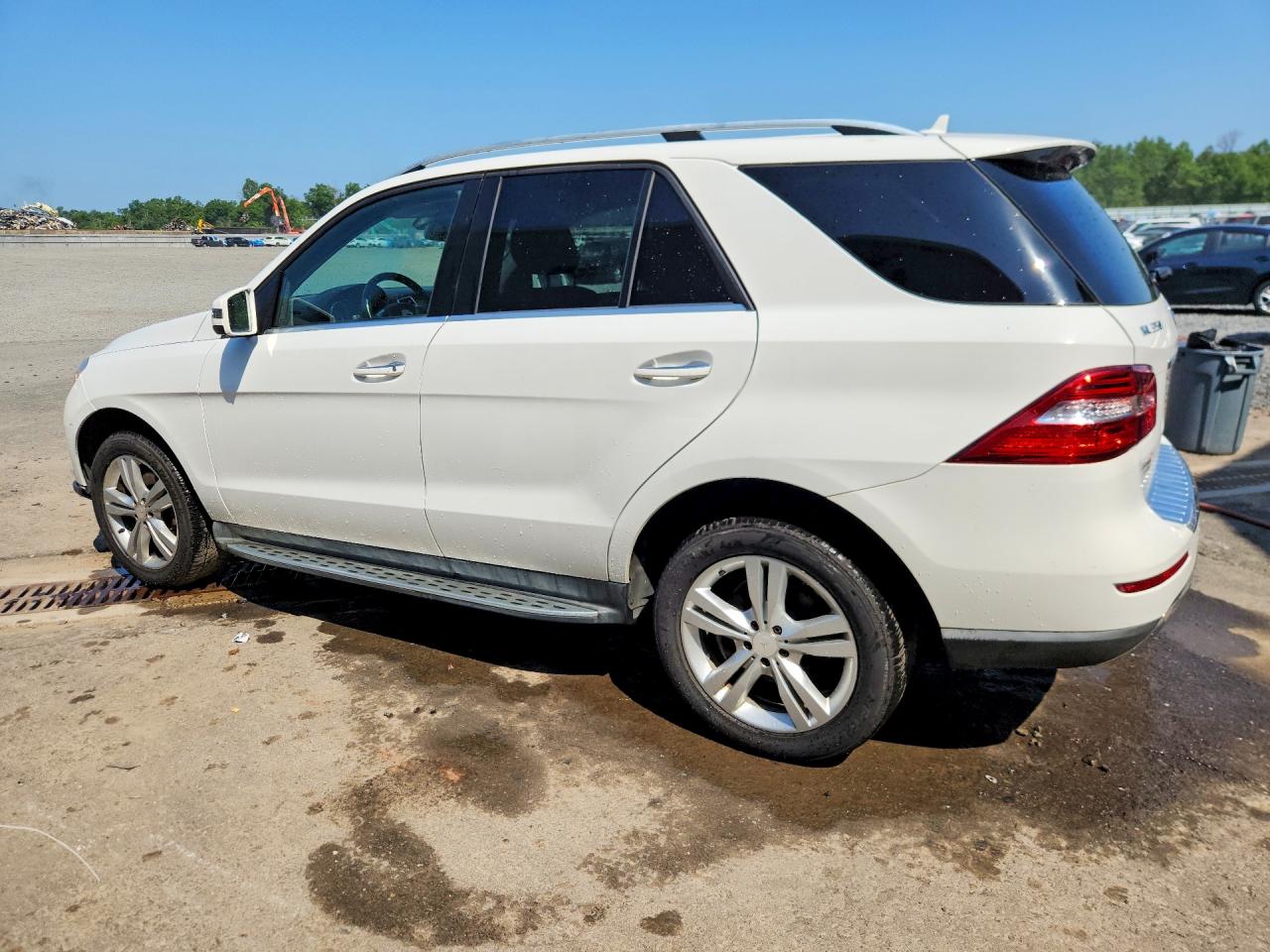 2015 Mercedes-benz Ml 350 4matic White vin: 4JGDA5HB0FA519498