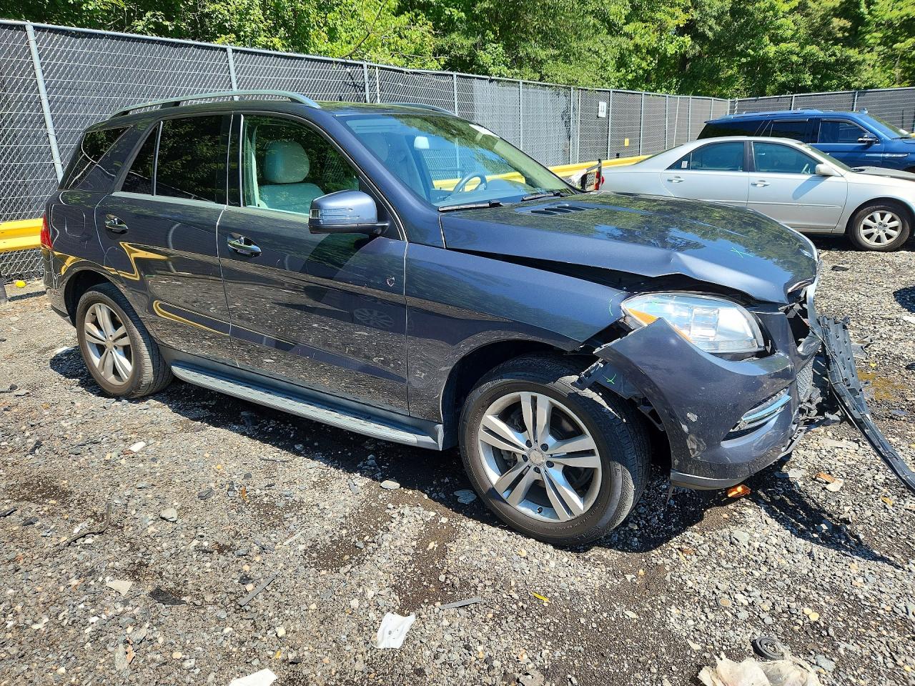 2015 Mercedes-benz Ml 350 4matic Gray vin: 4JGDA5HB0FA562786