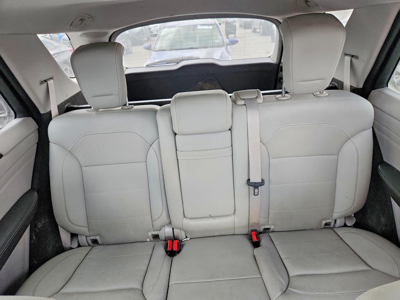 2015 Mercedes-benz Ml 350 4matic Silver vin: 4JGDA5HB0FA605040
