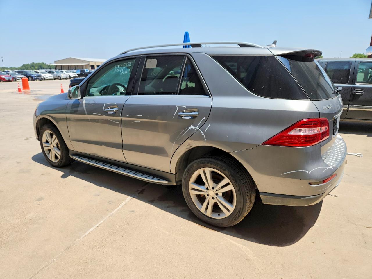 2015 Mercedes-benz Ml 350 4matic Серебряный vin: 4JGDA5HB0FA605040